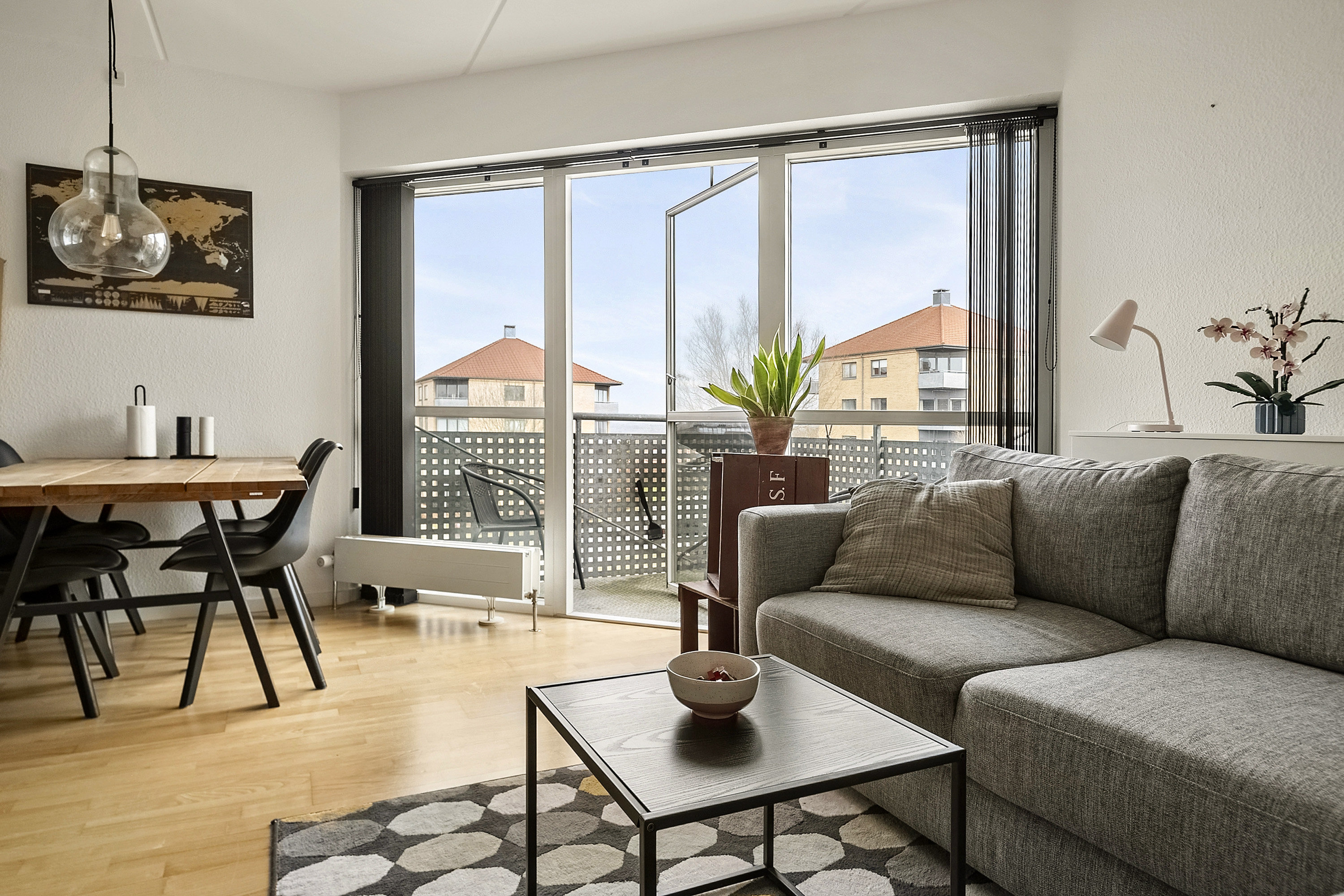 Fremhævet stue billede i fuldskærmstilstand. Billede af Skejbytoften 117, 2. 4., Skejby, 8200 Aarhus N