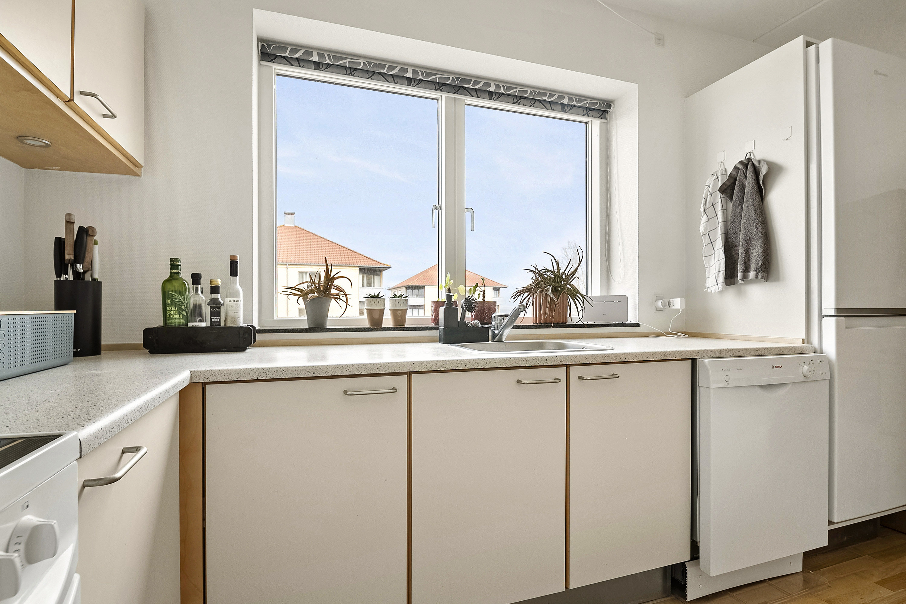 Fremhævet køkken billede i fuldskærmstilstand. Billede af Skejbytoften 117, 2. 4., Skejby, 8200 Aarhus N