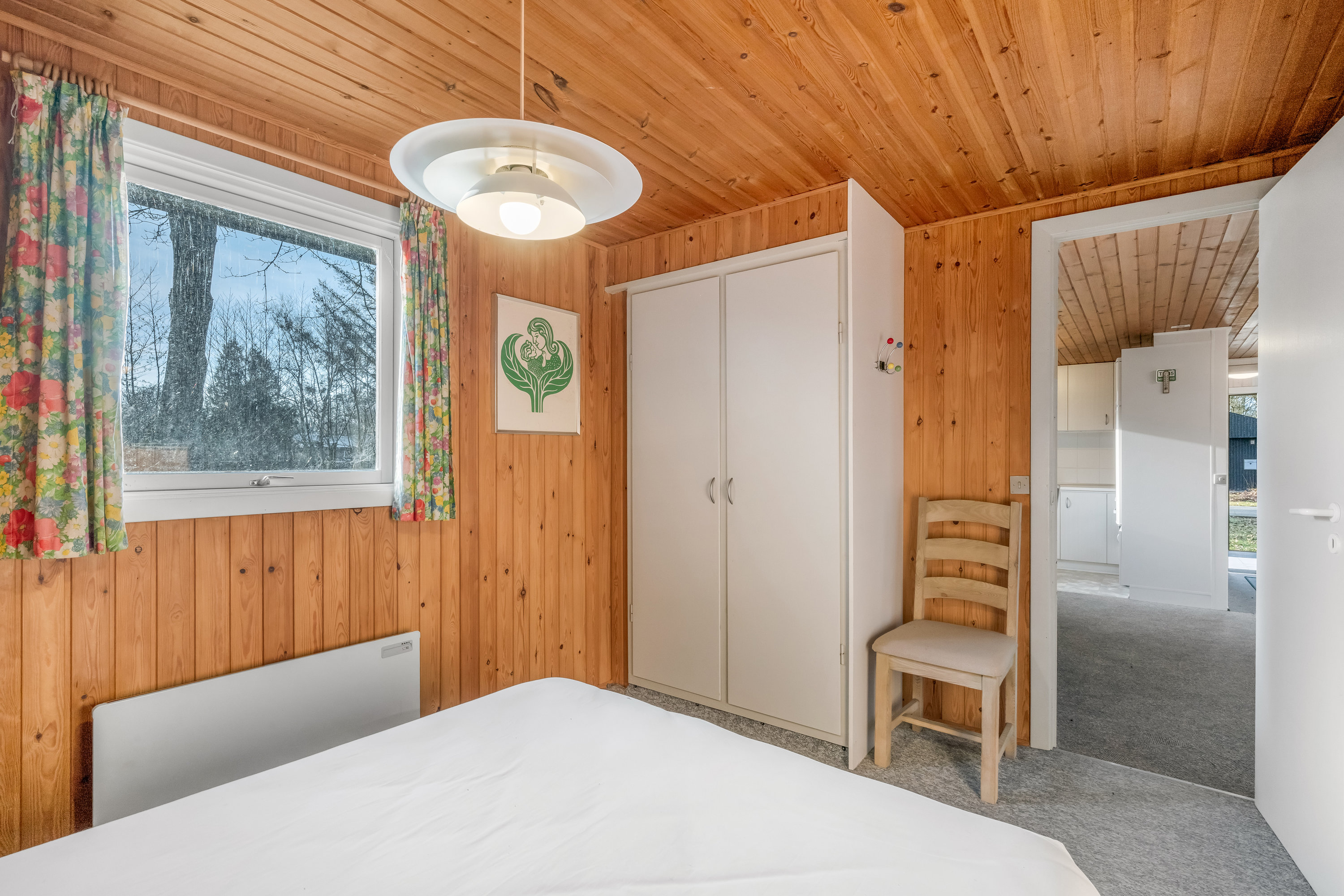 Fremhævet soveværelse billede i fuldskærmstilstand. Billede af Svanevænget 30, Nr Bork, 6893 Hemmet