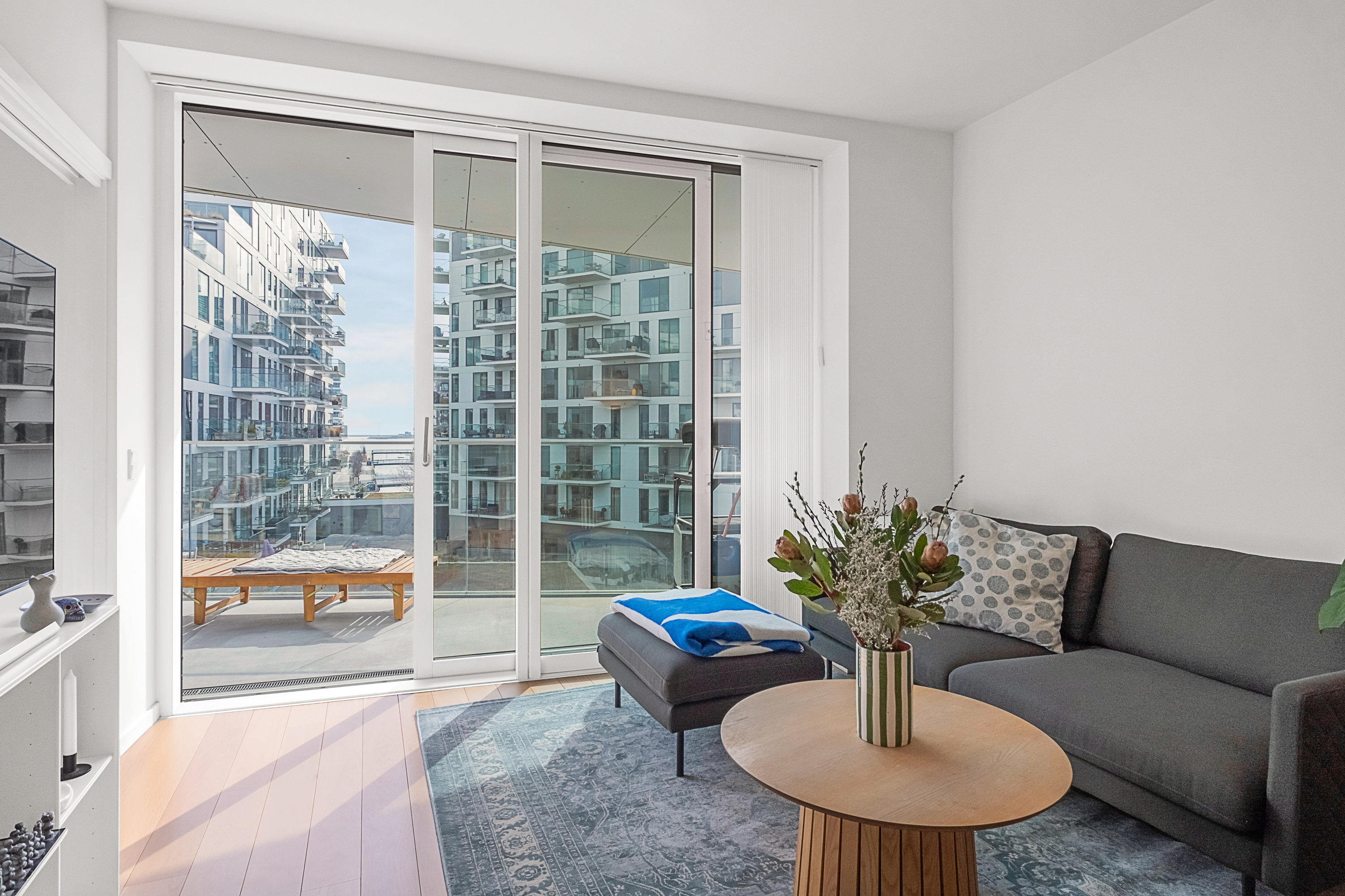 Fremhævet stue billede i fuldskærmstilstand. Billede af Esther Aggebos Gade 40, 3. mf., 8000 Aarhus C