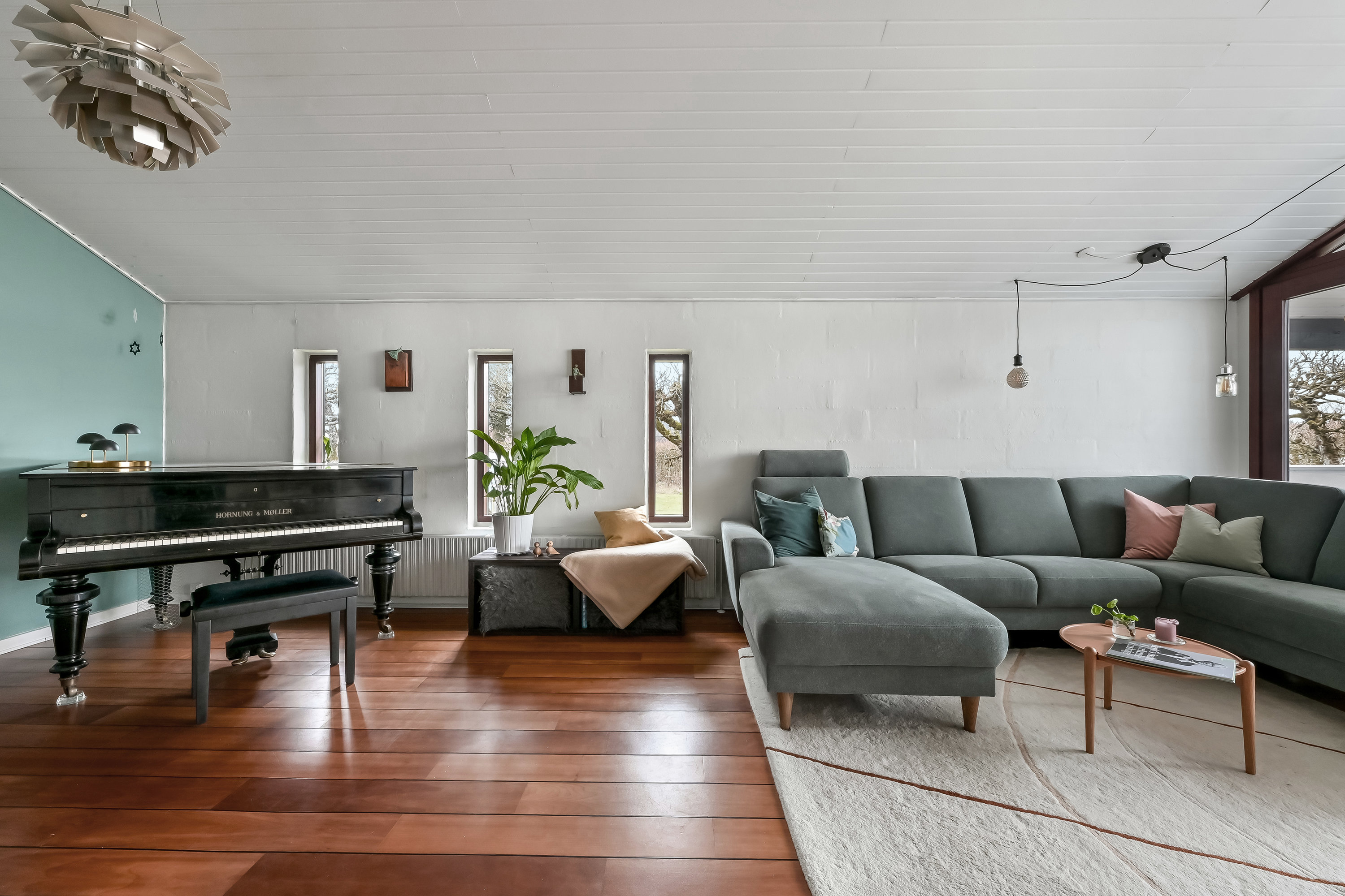 Fremhævet stue billede i fuldskærmstilstand. Billede af Heimdalsvej 30, 7400 Herning