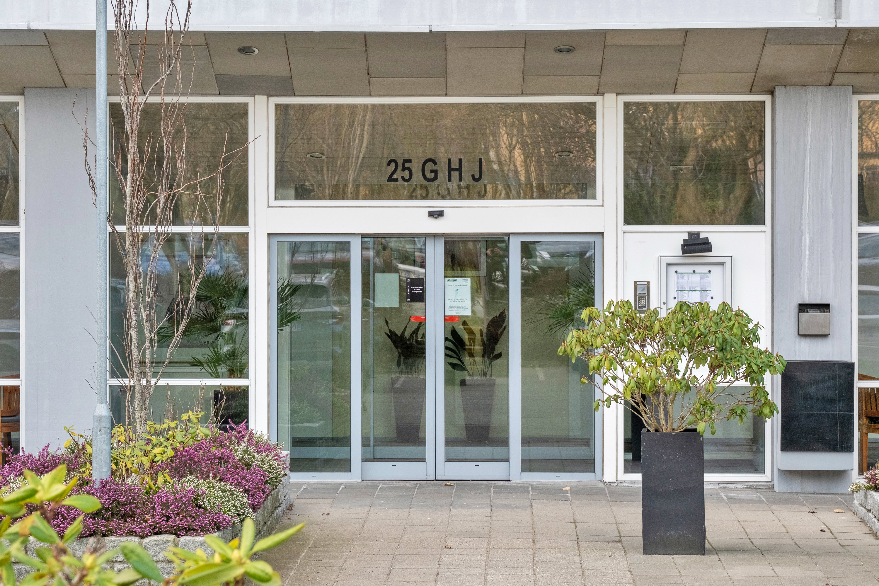 Fremhævet indgang billede i fuldskærmstilstand. Billede af Augustenborggade 25J, 3. mf., 8000 Aarhus C