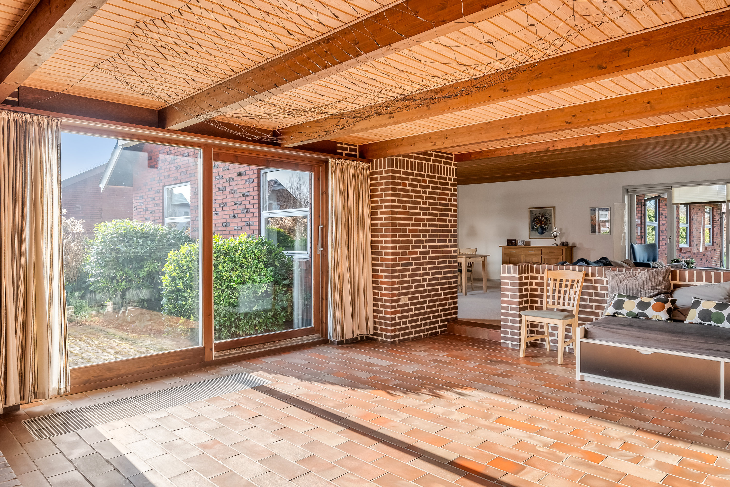 Fremhævet stue billede i fuldskærmstilstand. Billede af Hovedgaden 35, Næsbjerg, 6800 Varde