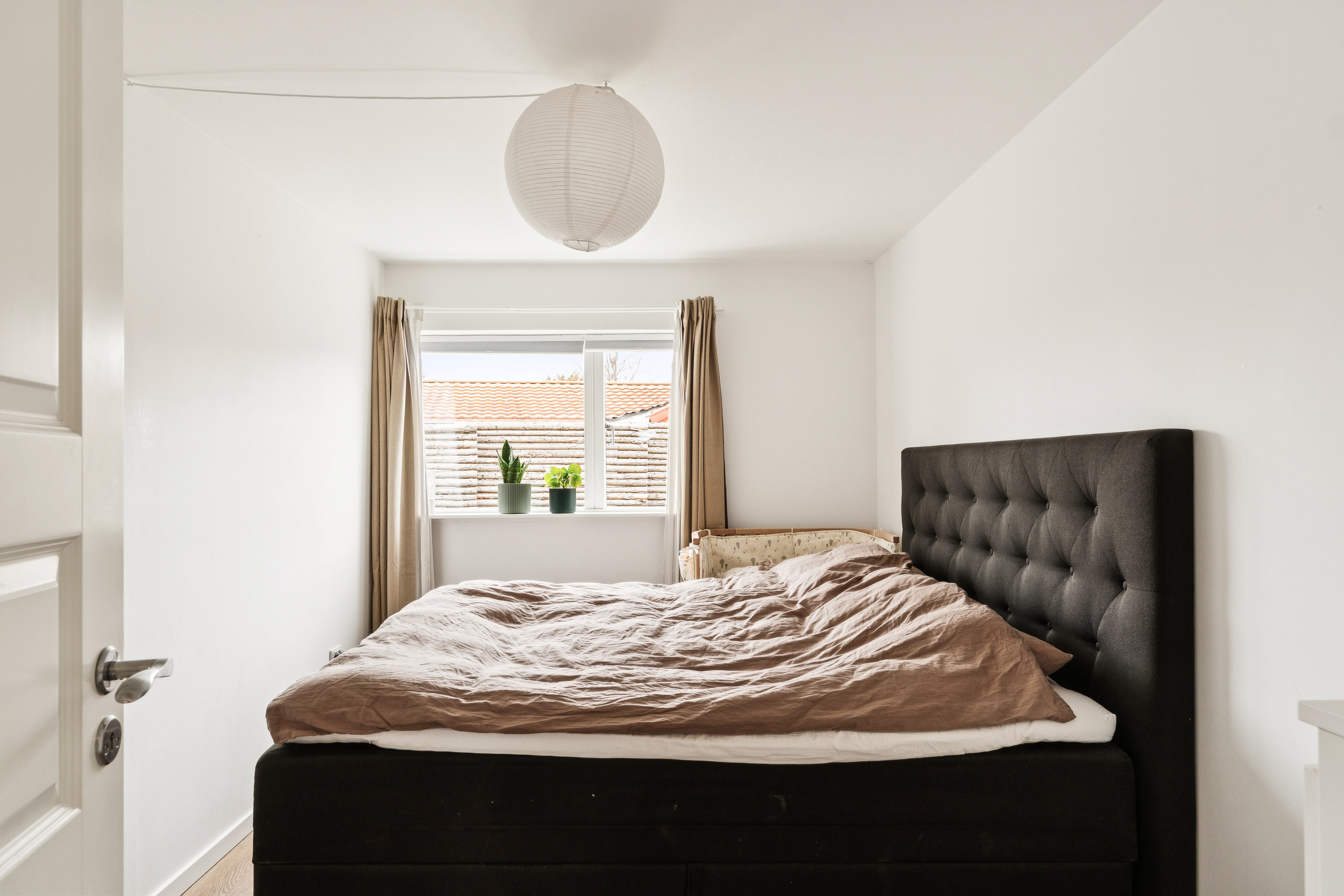 Fremhævet værelse billede i fuldskærmstilstand. Billede af Rørløkken 93, 2730 Herlev