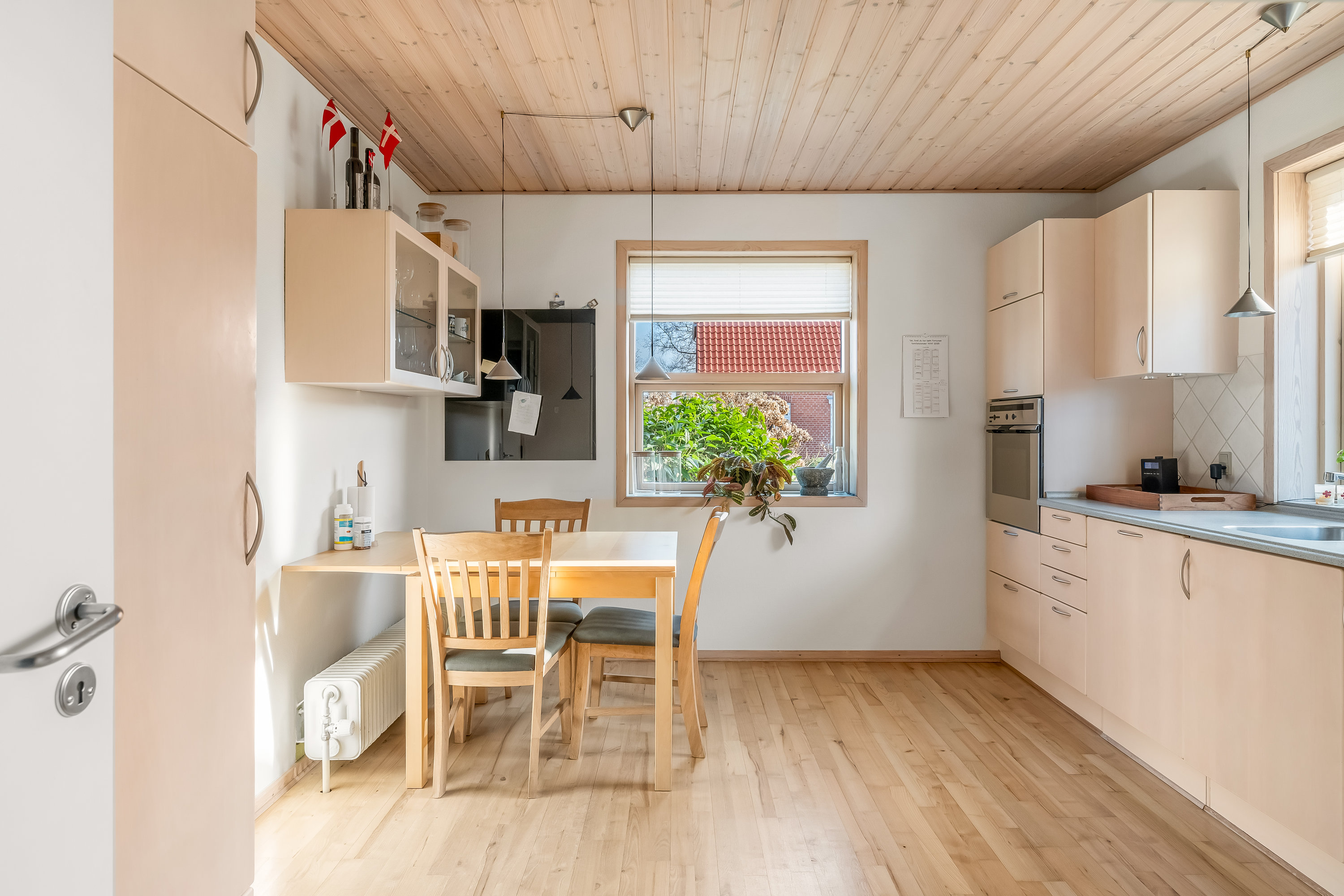 Fremhævet stue billede i fuldskærmstilstand. Billede af Hovedgaden 35, Næsbjerg, 6800 Varde