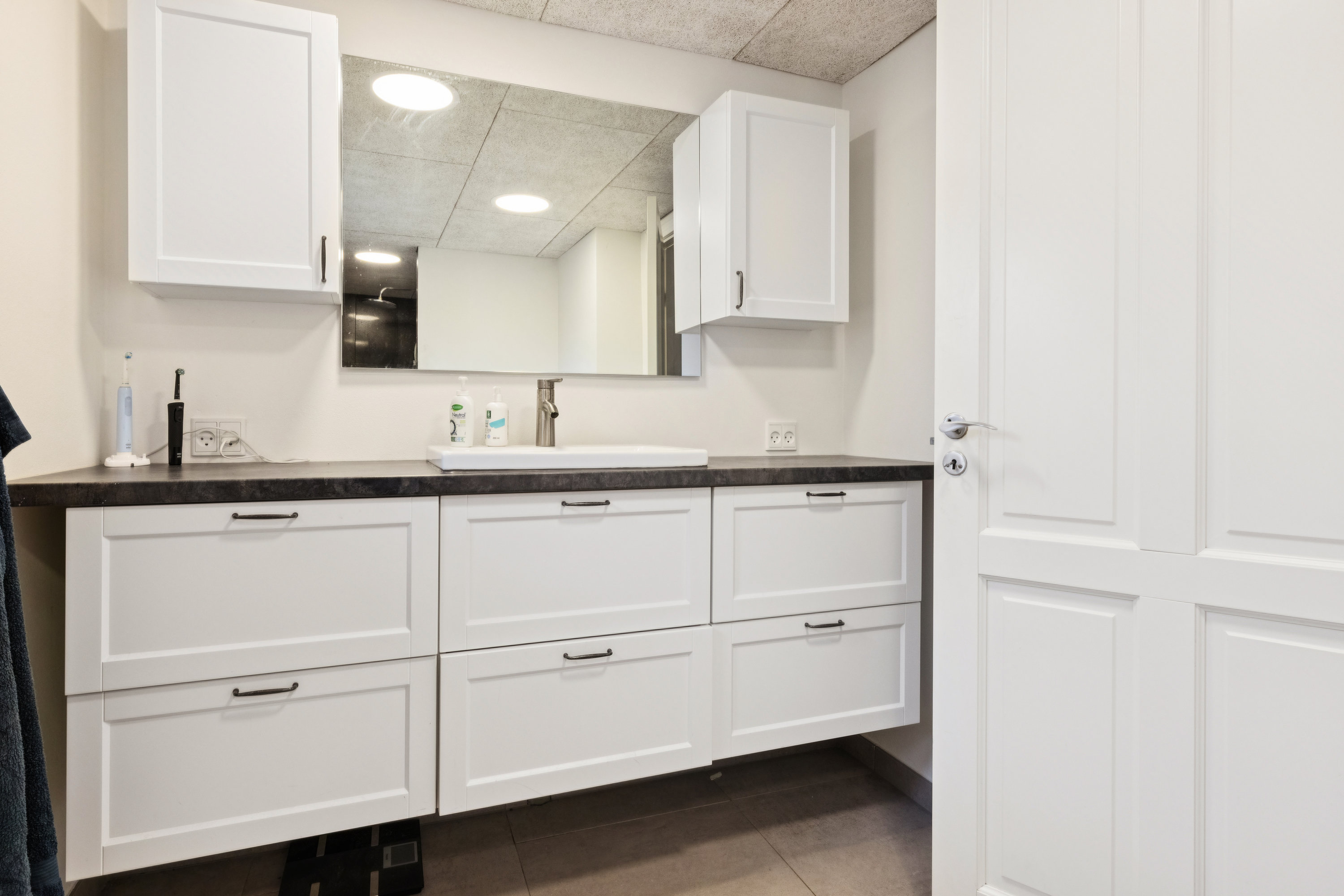 Fremhævet køkken billede i fuldskærmstilstand. Billede af Foldbjergvej 3, Sparkær, 8800 Viborg