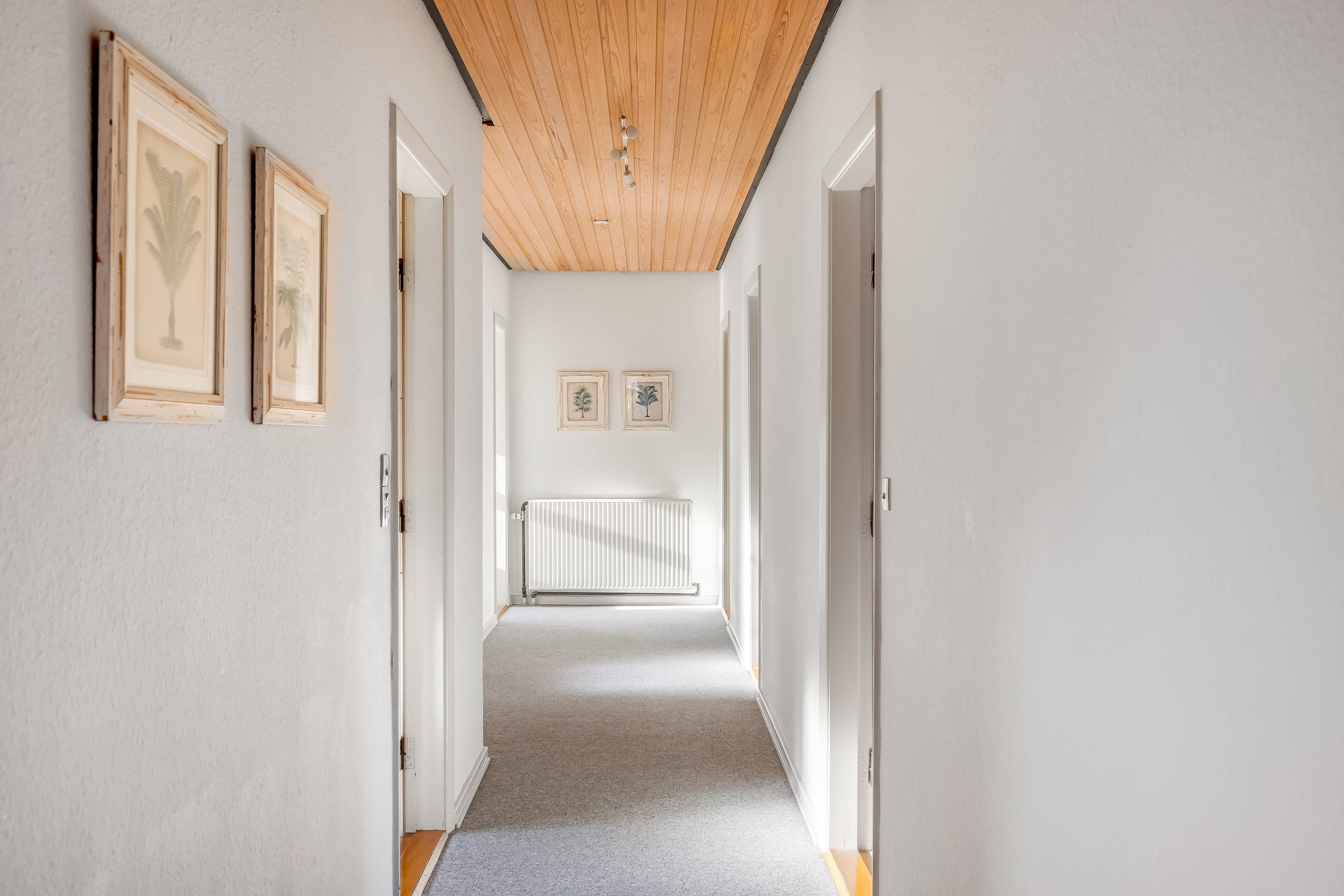 Fremhævet gang billede i fuldskærmstilstand. Billede af Hovedgaden 35, Næsbjerg, 6800 Varde