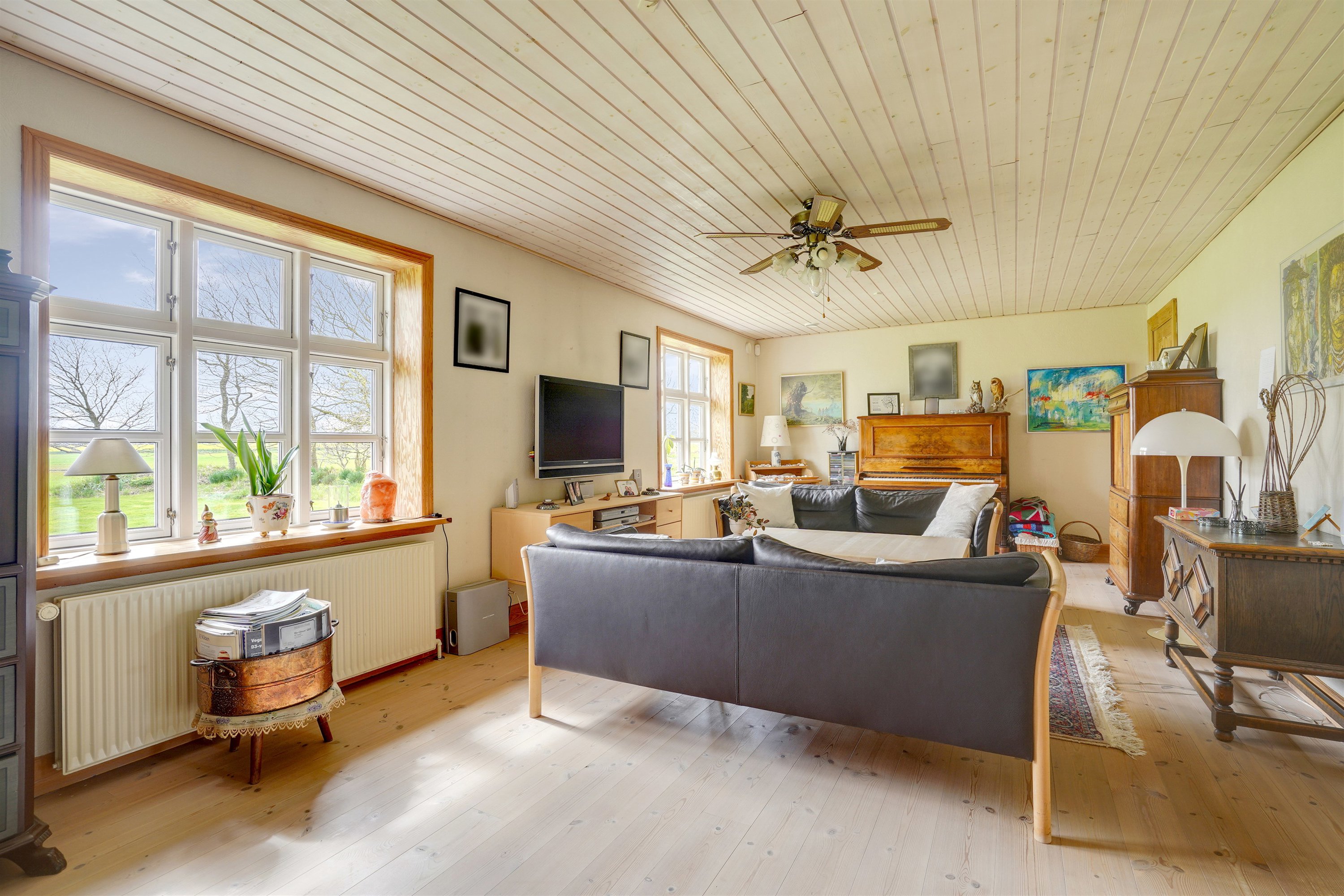 Fremhævet  billede i fuldskærmstilstand. Billede af Søndre Forumvej 40, 6715 Esbjerg N