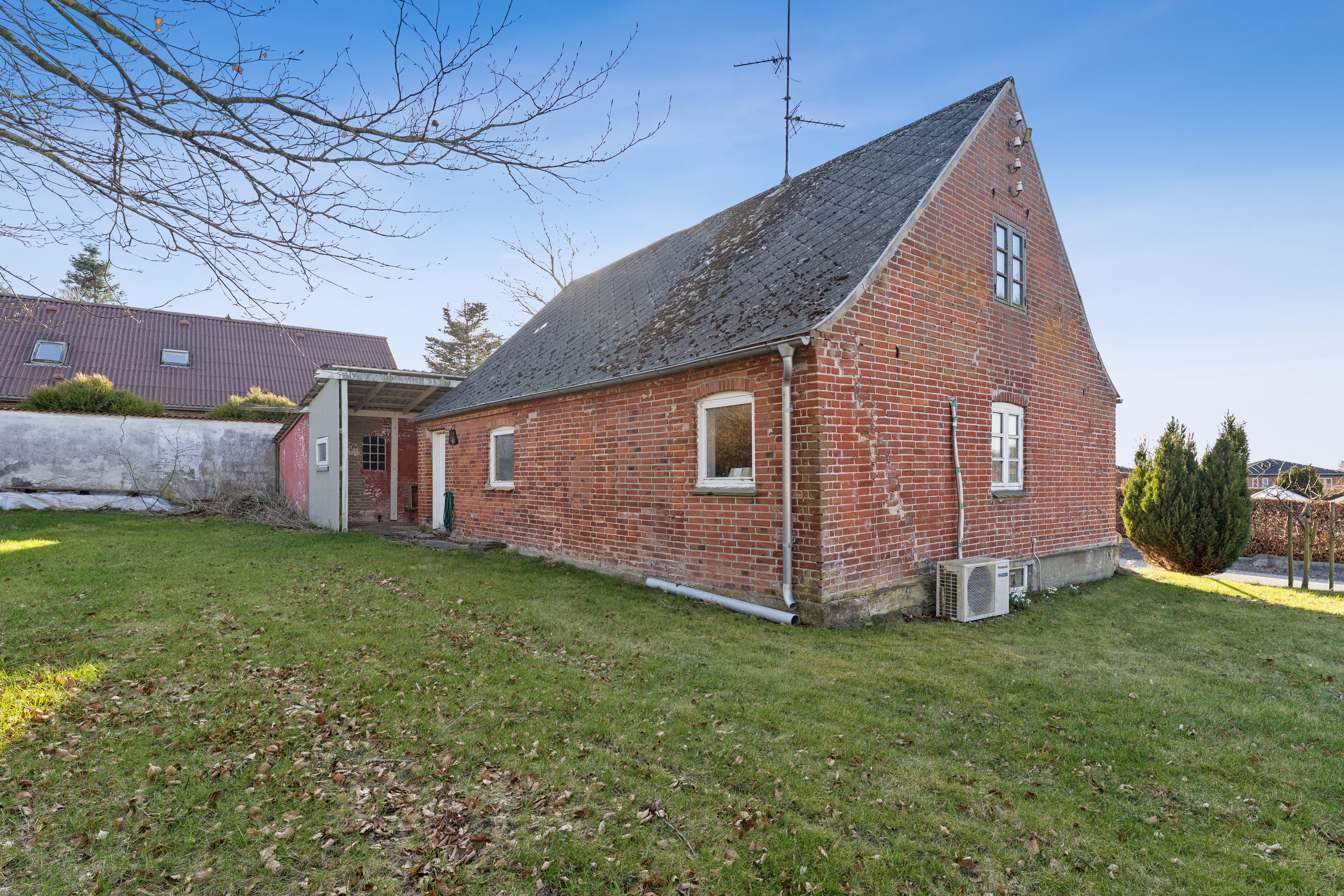 Fremhævet andet billede i fuldskærmstilstand. Billede af Østergade 30, Ø Tørslev, 8983 Gjerlev J