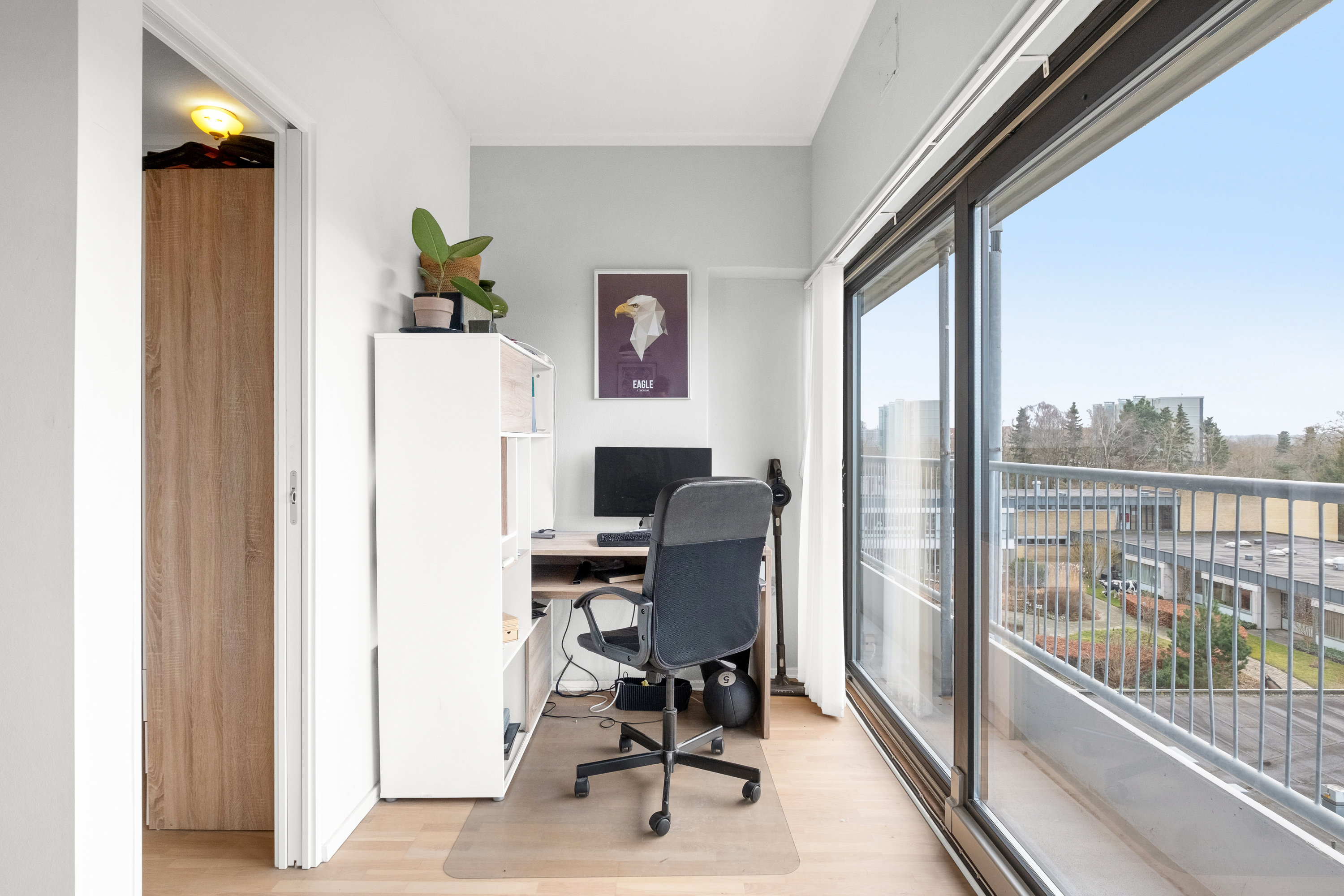 Fremhævet kontor billede i fuldskærmstilstand. Billede af Augustenborggade 25J, 3. mf., 8000 Aarhus C