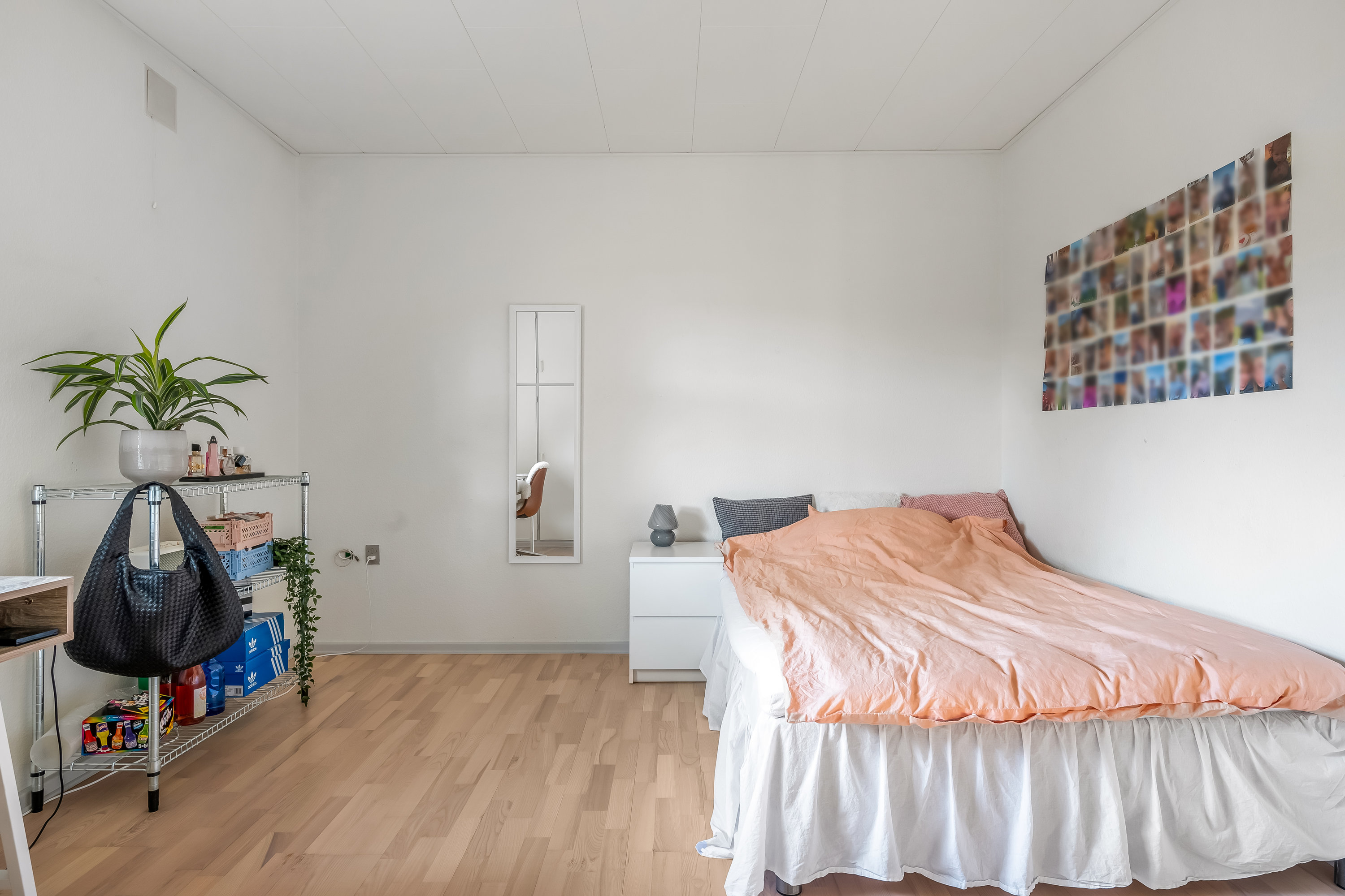 Fremhævet soveværelse billede i fuldskærmstilstand. Billede af Hovedgaden 35, Næsbjerg, 6800 Varde