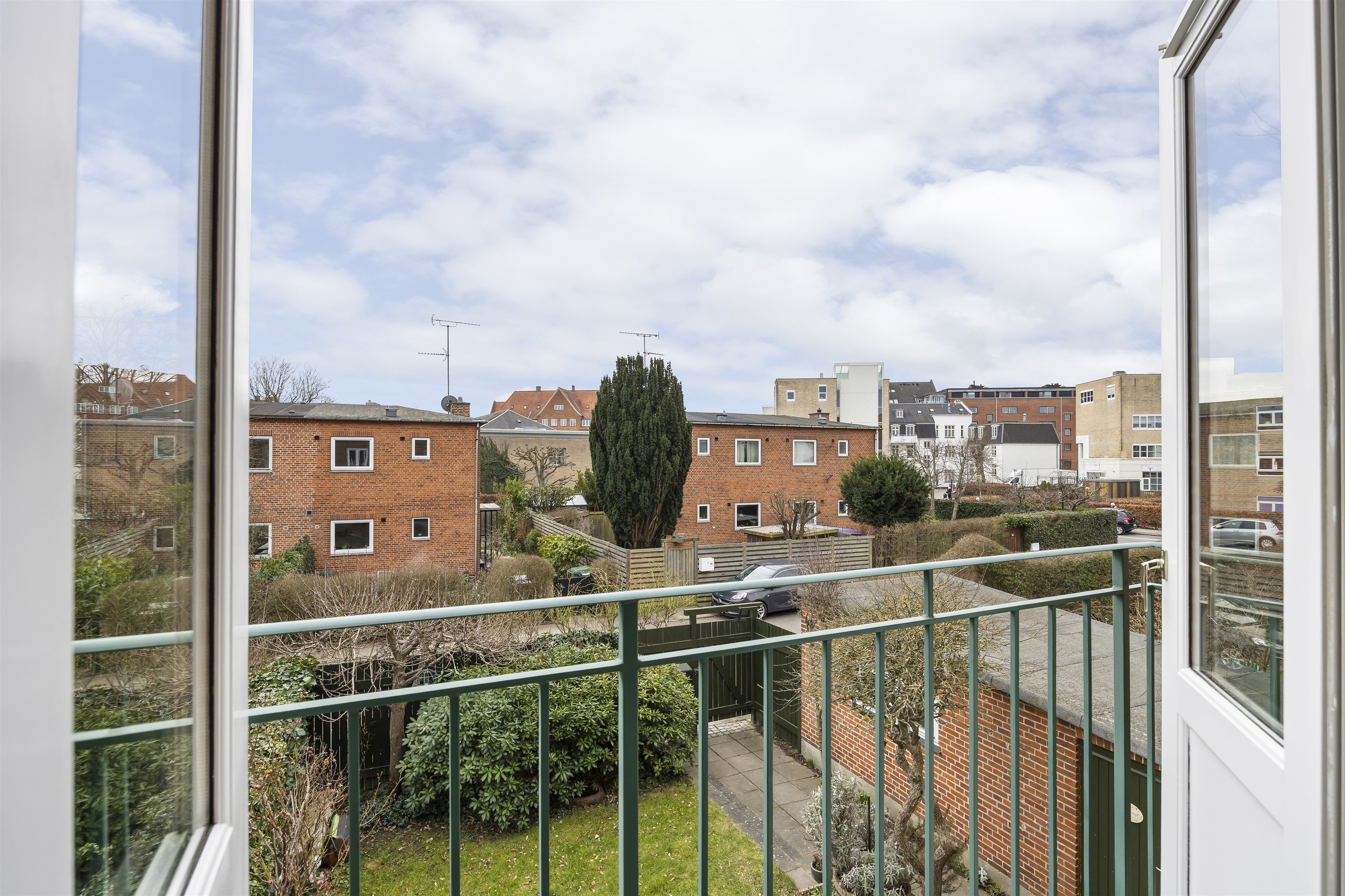 Fremhævet andet billede i fuldskærmstilstand. Billede af Lindegårdsvej 47C, 2920 Charlottenlund