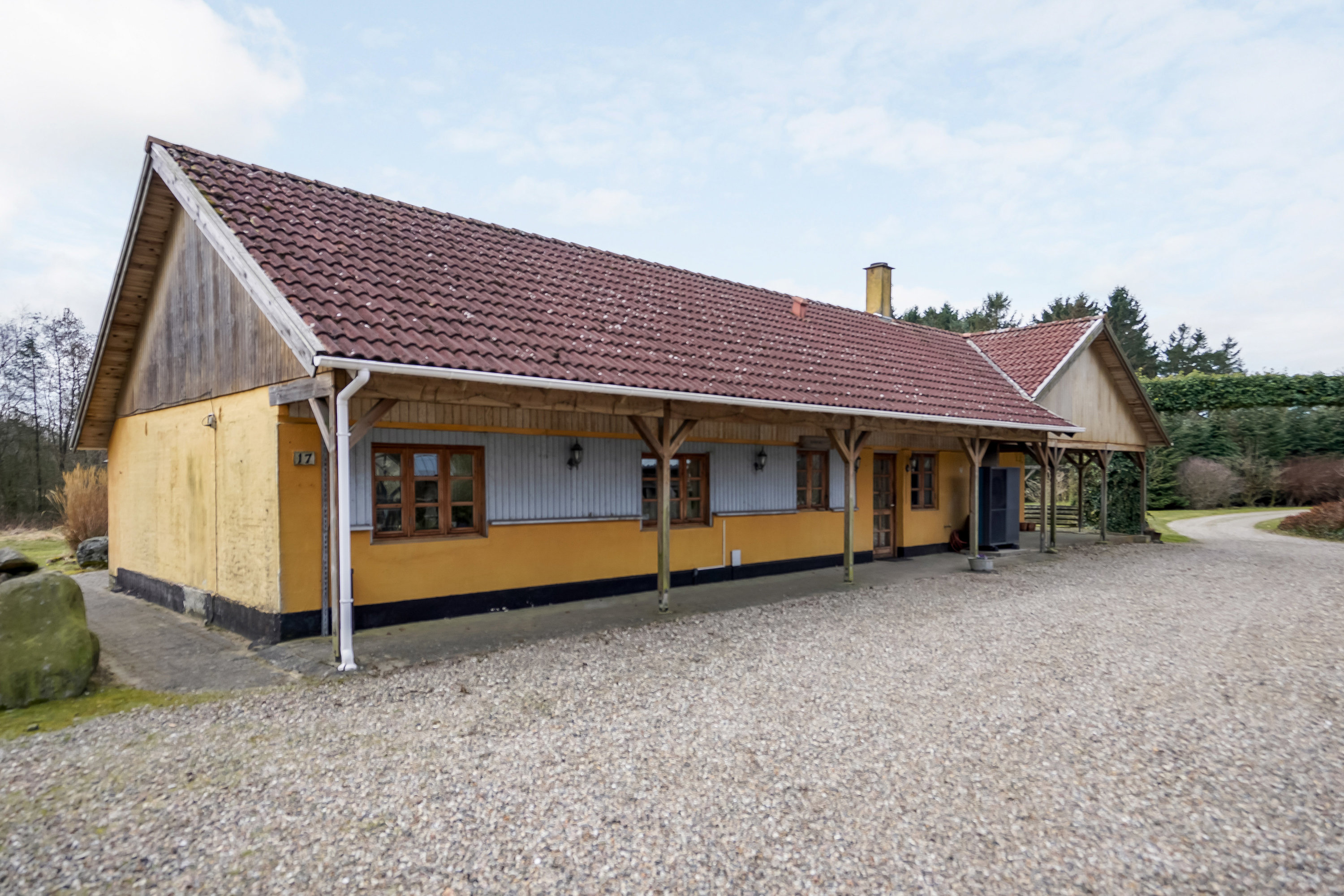 Fremhævet ejendommen billede i fuldskærmstilstand. Billede af Davdingvej 17, Davding, 8740 Brædstrup