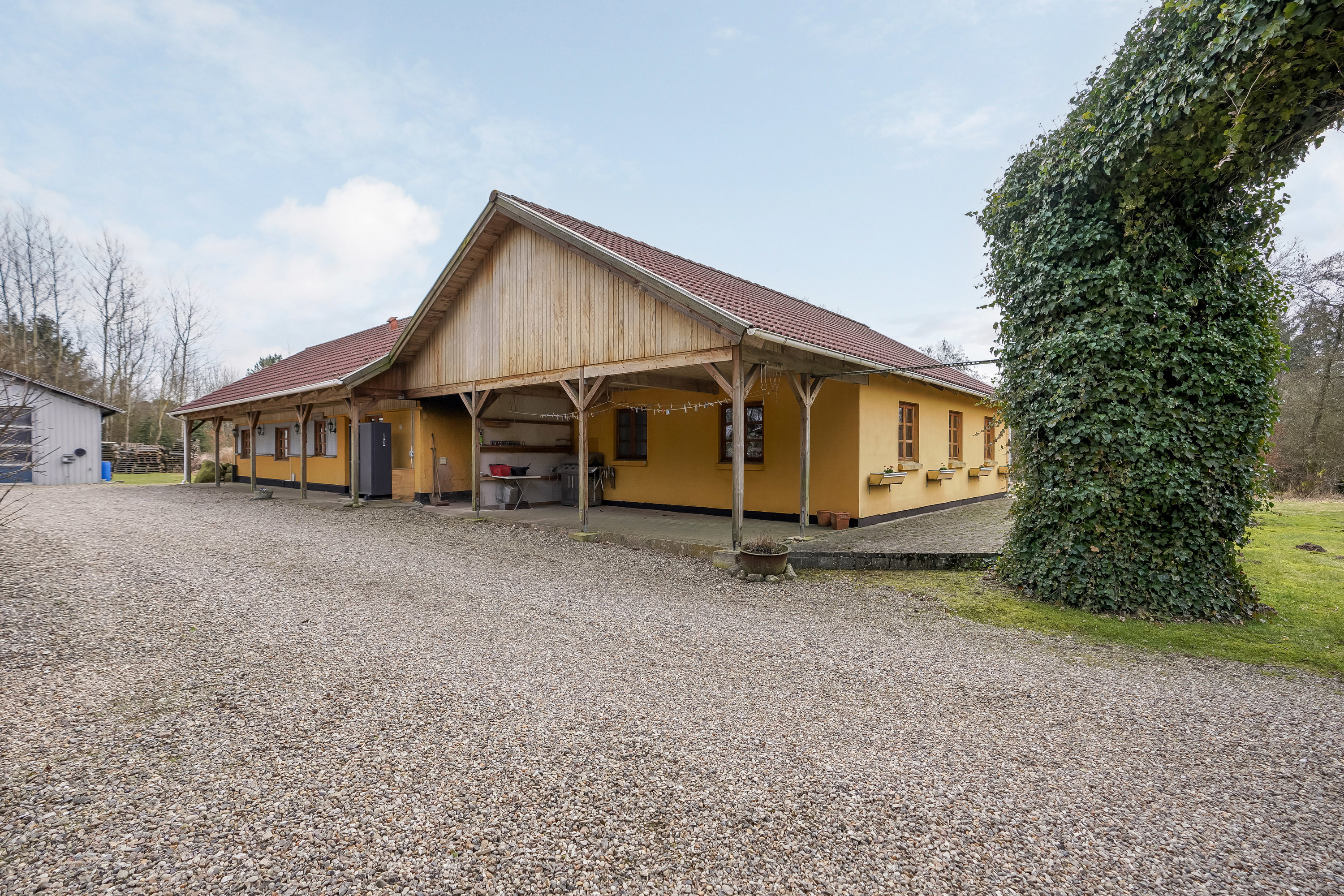 Fremhævet ejendommen billede i fuldskærmstilstand. Billede af Davdingvej 17, Davding, 8740 Brædstrup