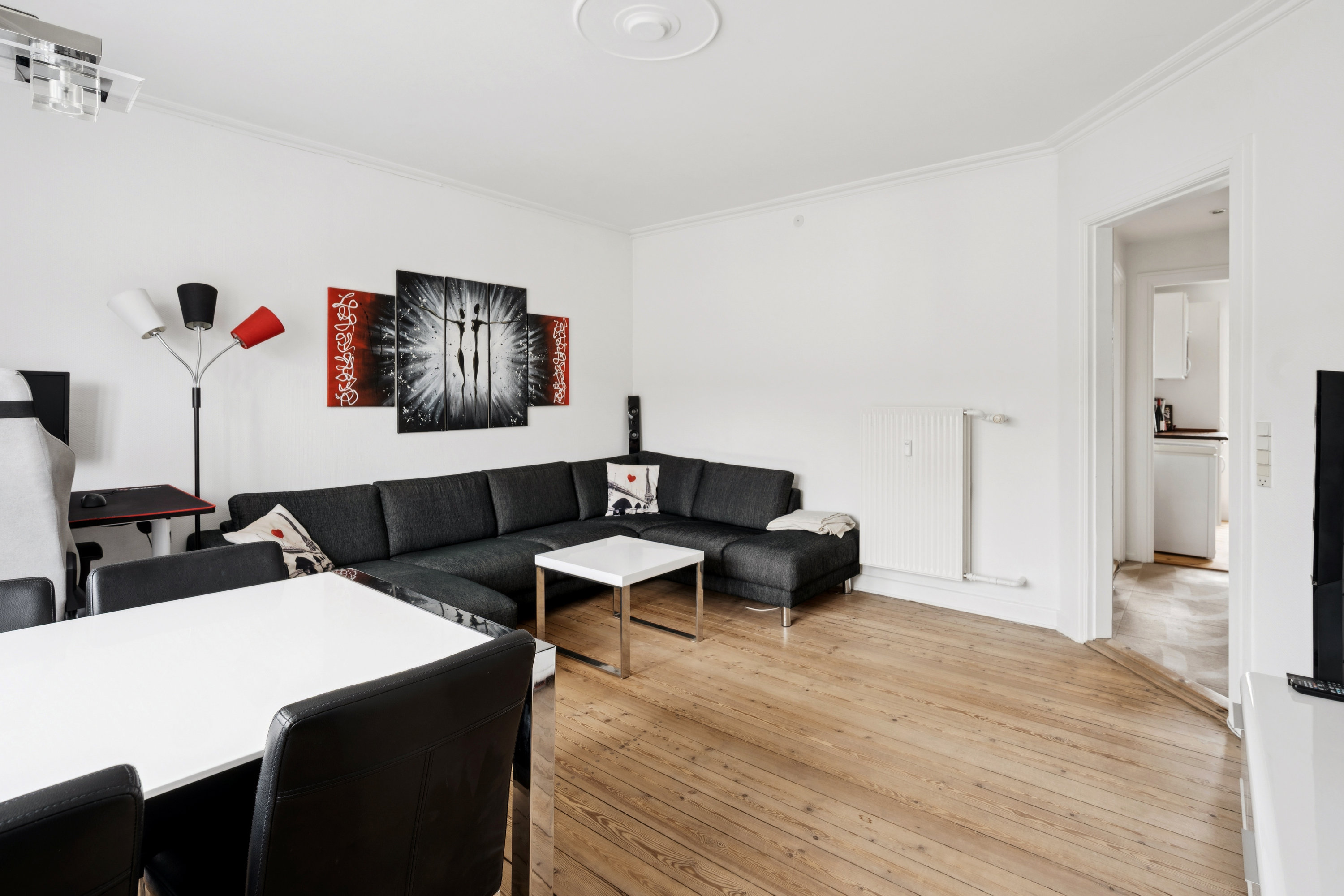 Fremhævet stue billede i fuldskærmstilstand. Billede af Vigerslevvej 50B, 2. tv., 2500 Valby