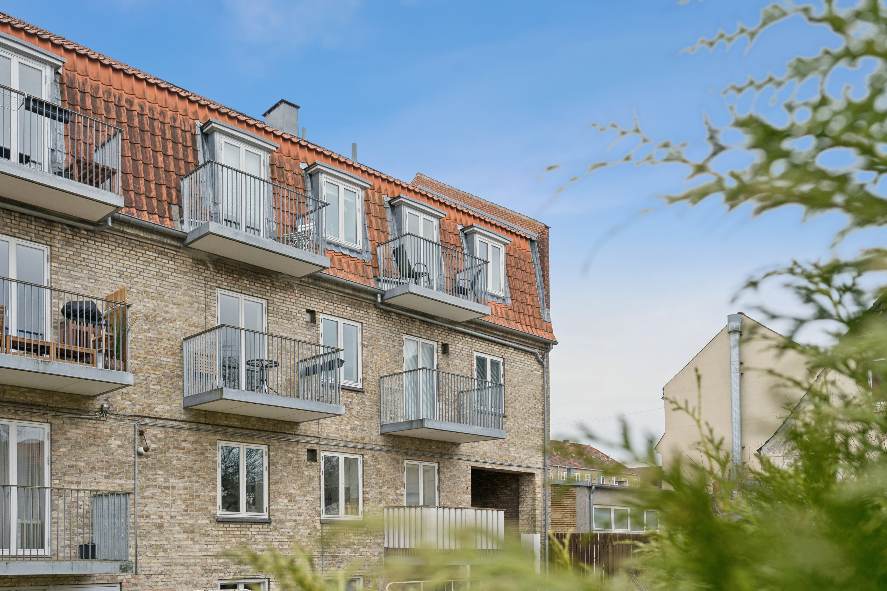 Fremhævet andet billede i fuldskærmstilstand. Billede af Vigerslevvej 50B, 2. tv., 2500 Valby