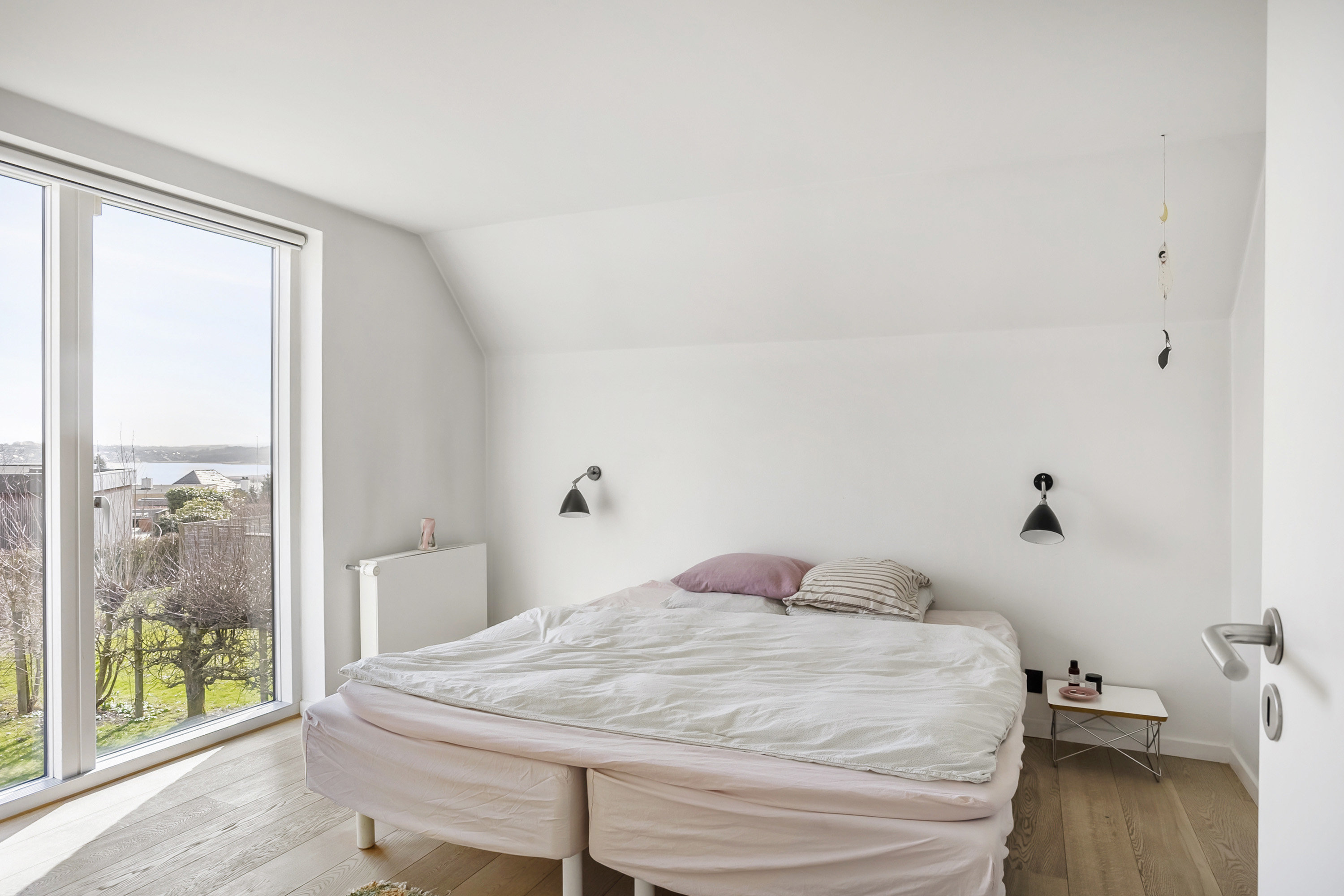 Fremhævet soveværelse billede i fuldskærmstilstand. Billede af Gl. Kongevej 18, 6000 Kolding