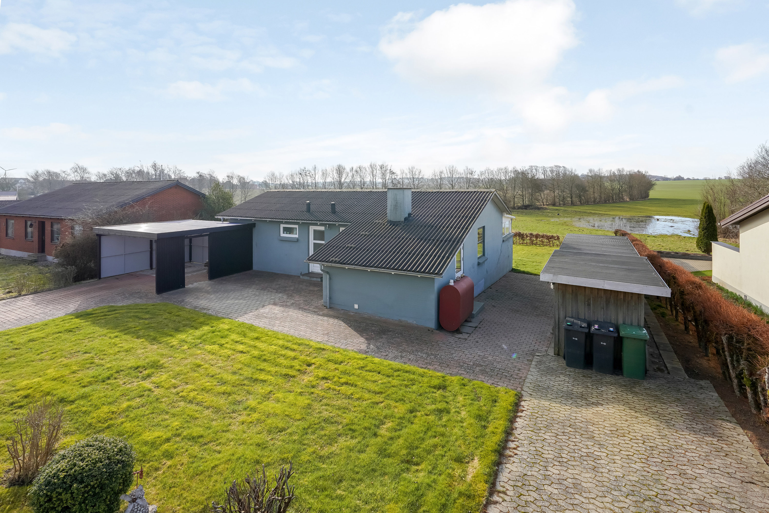 Fremhævet ejendommen billede i fuldskærmstilstand. Billede af Engvej 11, Sandvad, 7300 Jelling