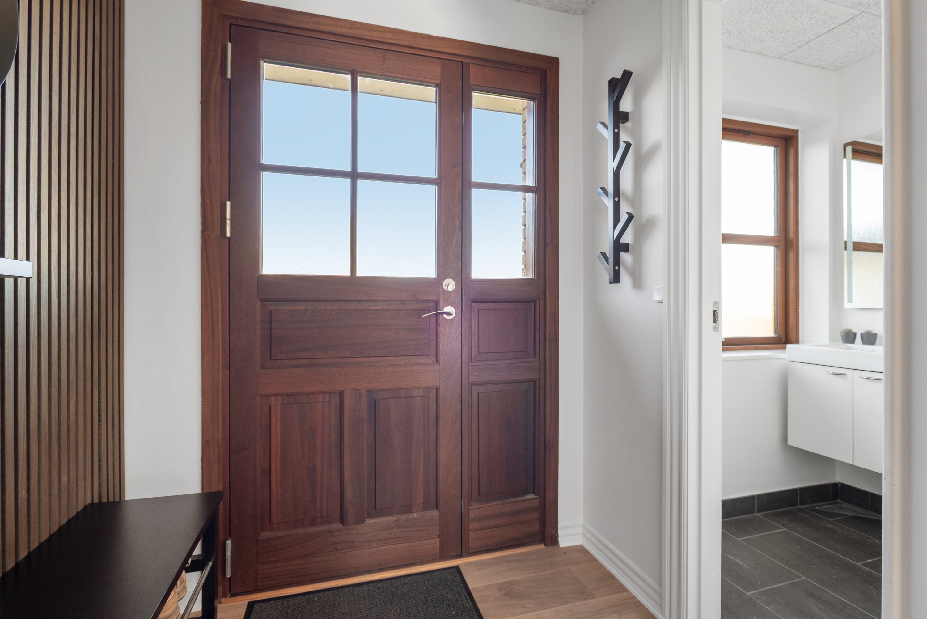 Fremhævet entré billede i fuldskærmstilstand. Billede af Skovvænget 21, 7540 Haderup