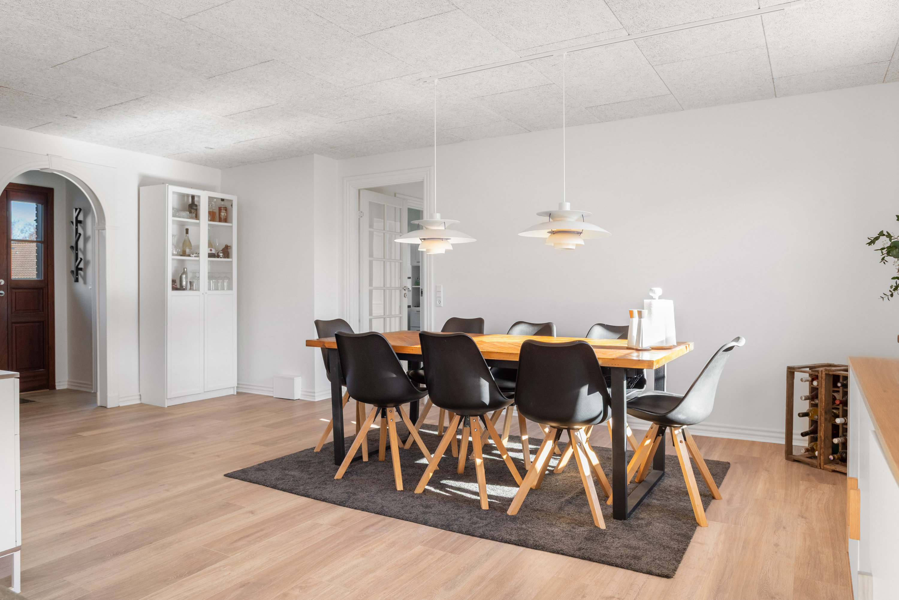 Fremhævet køkken alrum billede i fuldskærmstilstand. Billede af Skovvænget 21, 7540 Haderup