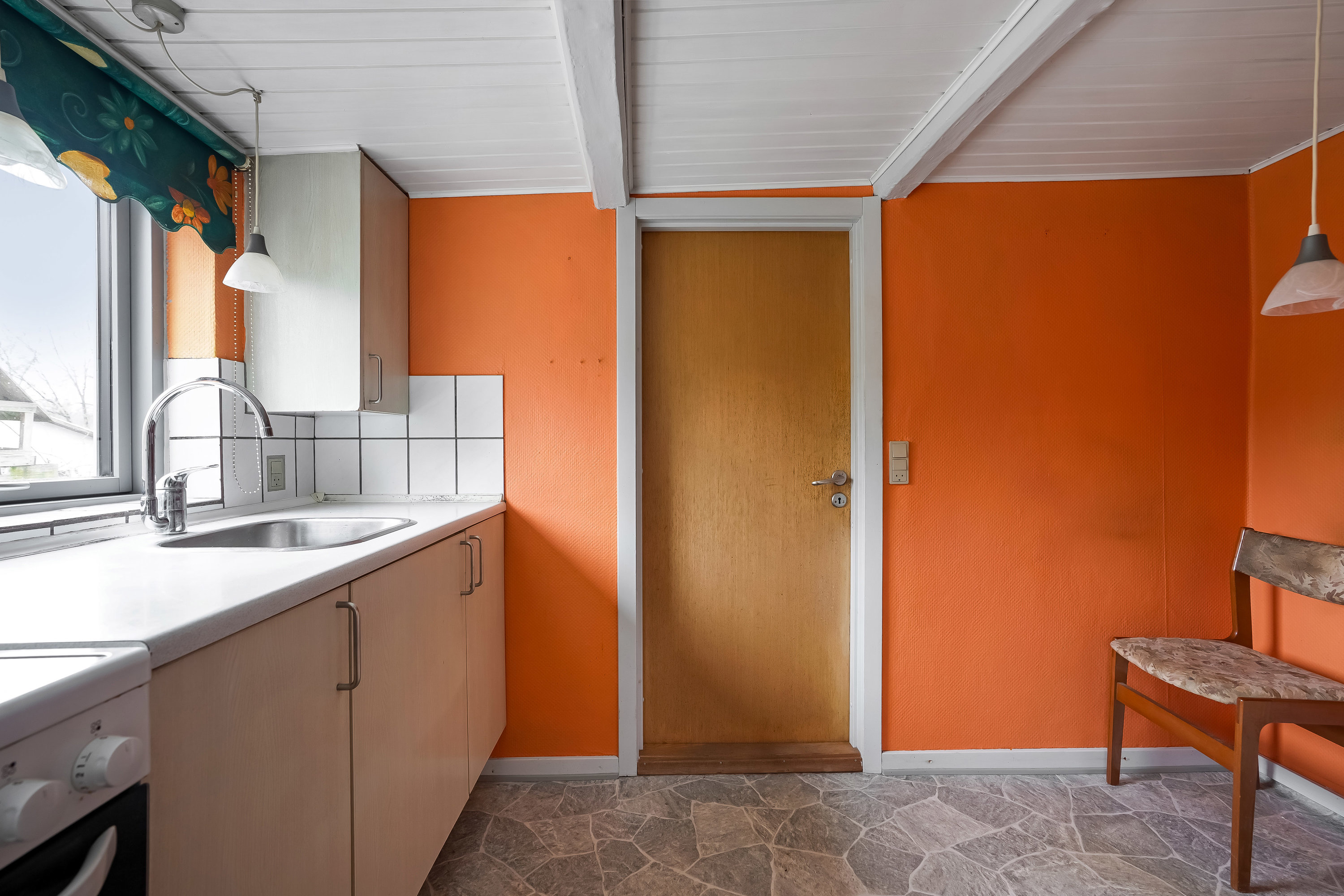 Fremhævet køkken billede i fuldskærmstilstand. Billede af Krengerupvej 117, Nårup, 5690 Tommerup