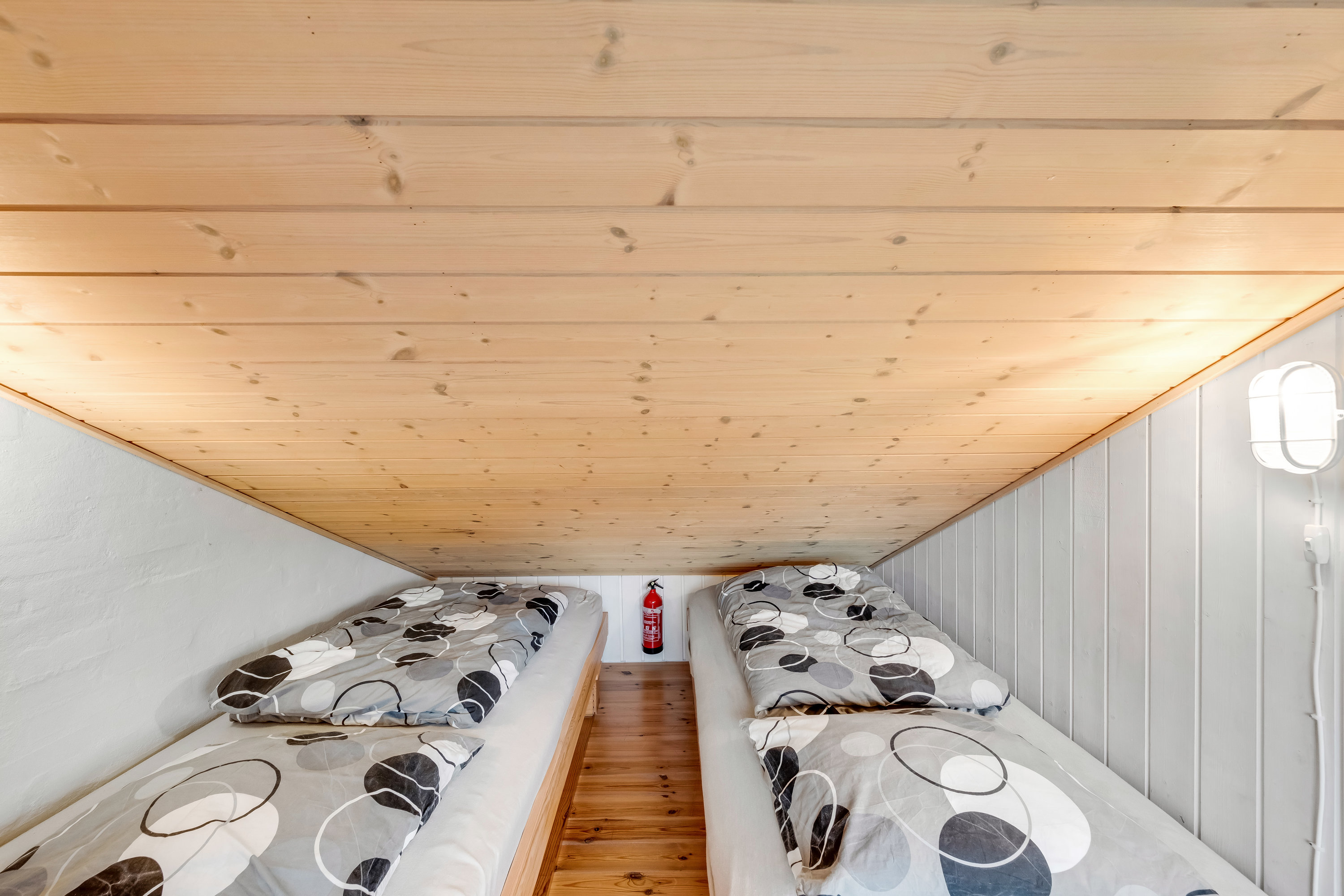 Fremhævet soveværelse billede i fuldskærmstilstand. Billede af Vester Fælled 178, 6893 Hemmet