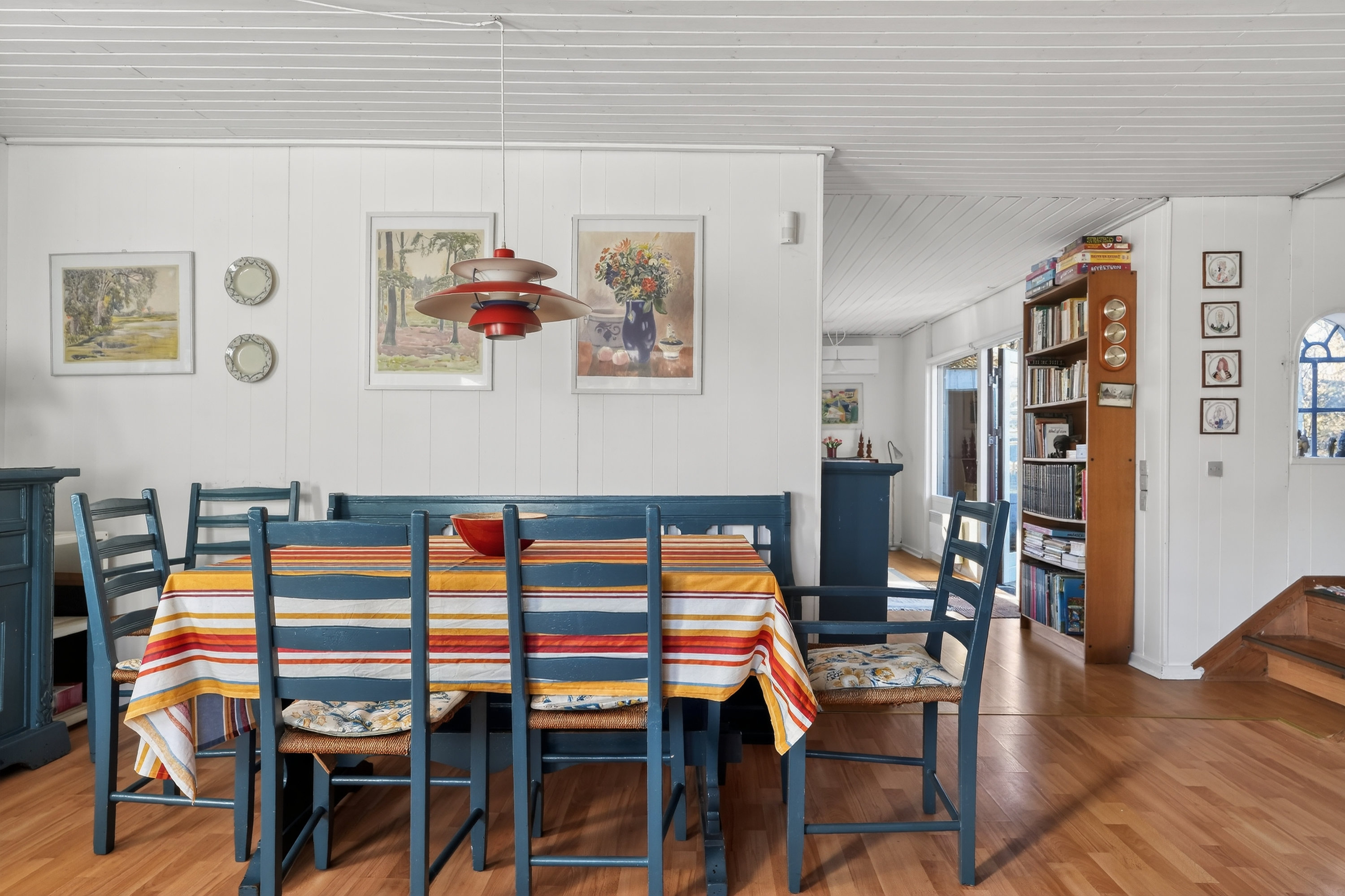 Fremhævet spisestue billede i fuldskærmstilstand. Billede af Lærkeengen 1, Klint, 4500 Nykøbing Sj