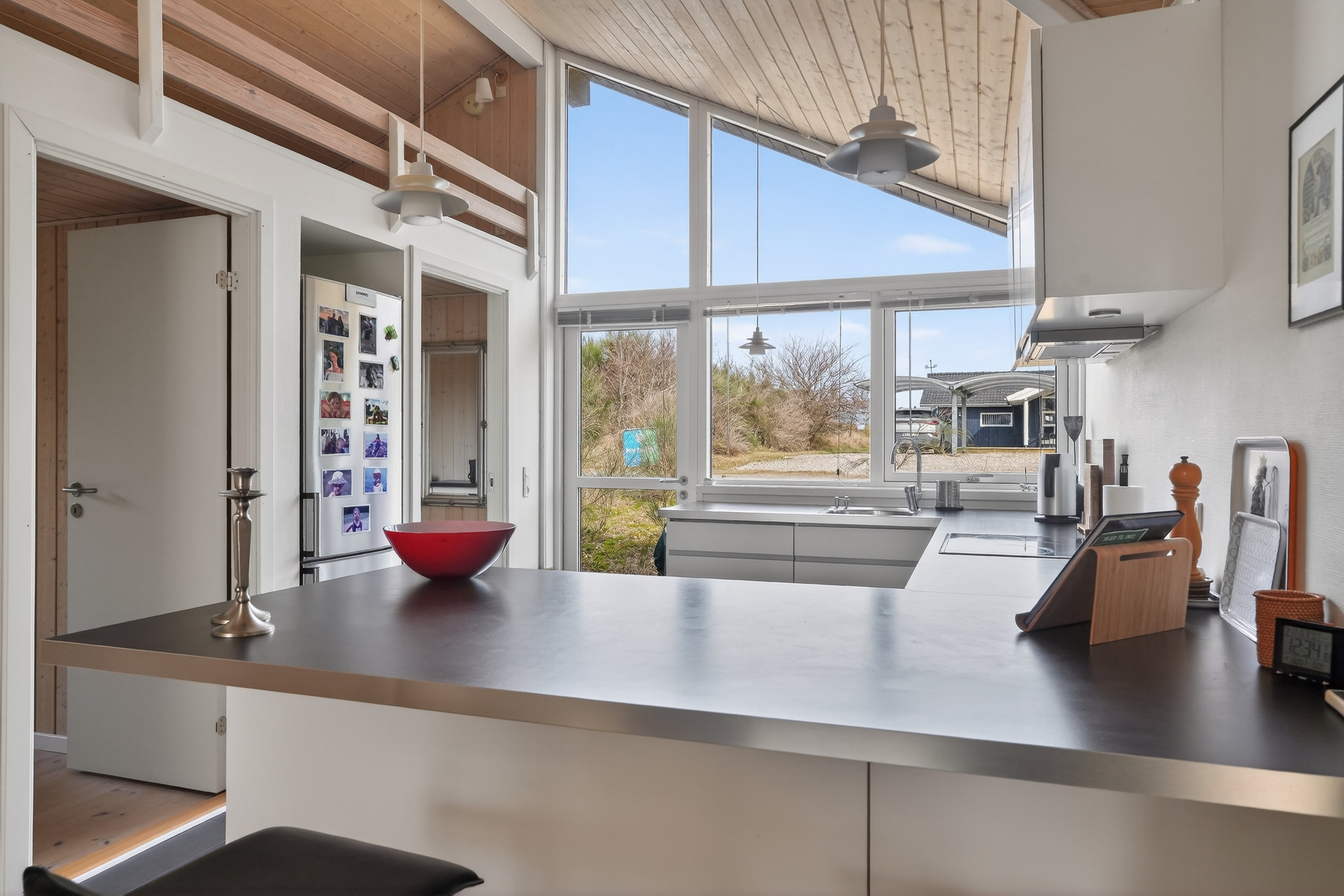 Fremhævet køkken billede i fuldskærmstilstand. Billede af Majrosevej 8, Yderby Lyng, 4583 Sjællands Odde