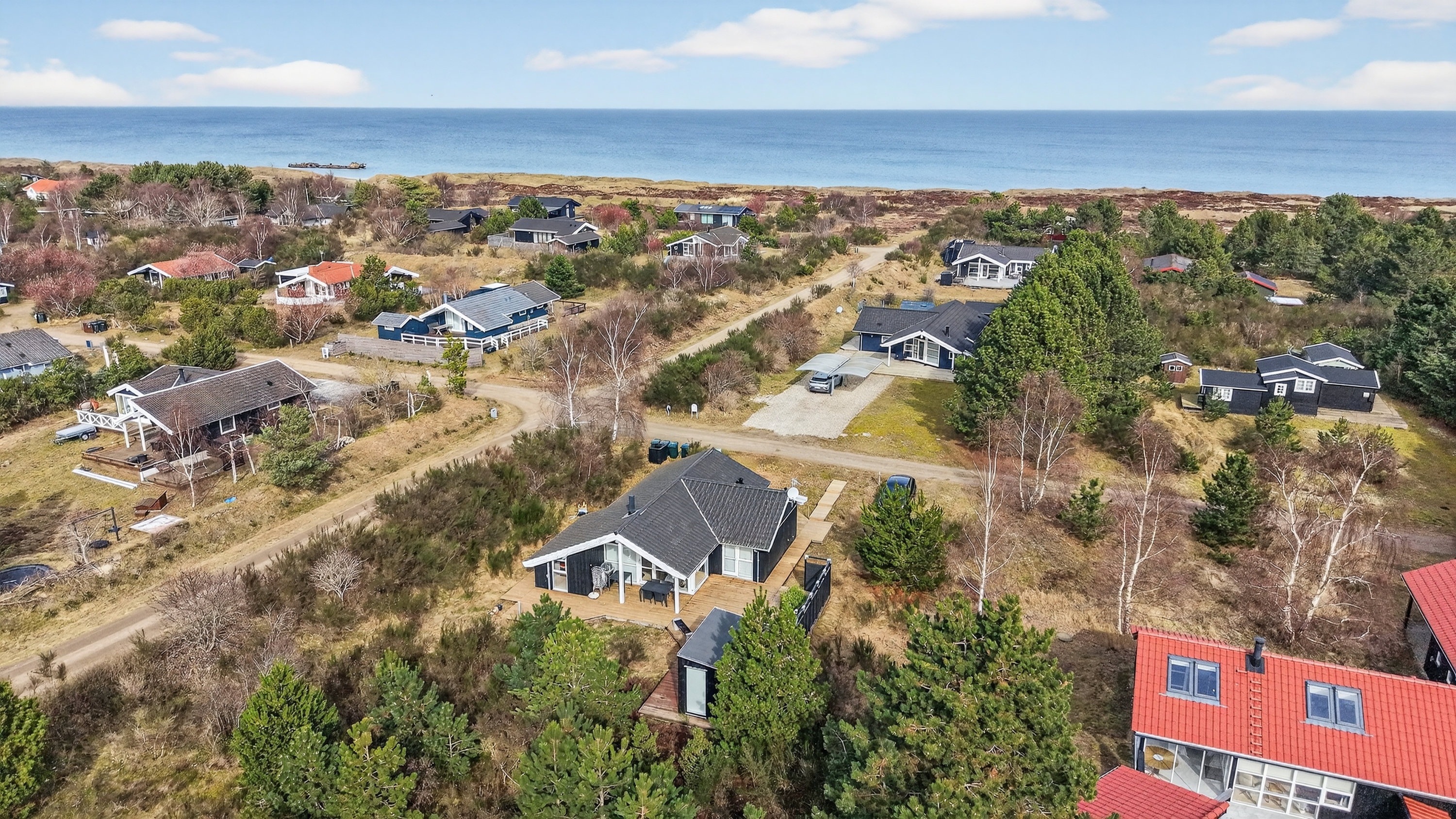 Fremhævet luftfoto billede i fuldskærmstilstand. Billede af Majrosevej 8, Yderby Lyng, 4583 Sjællands Odde