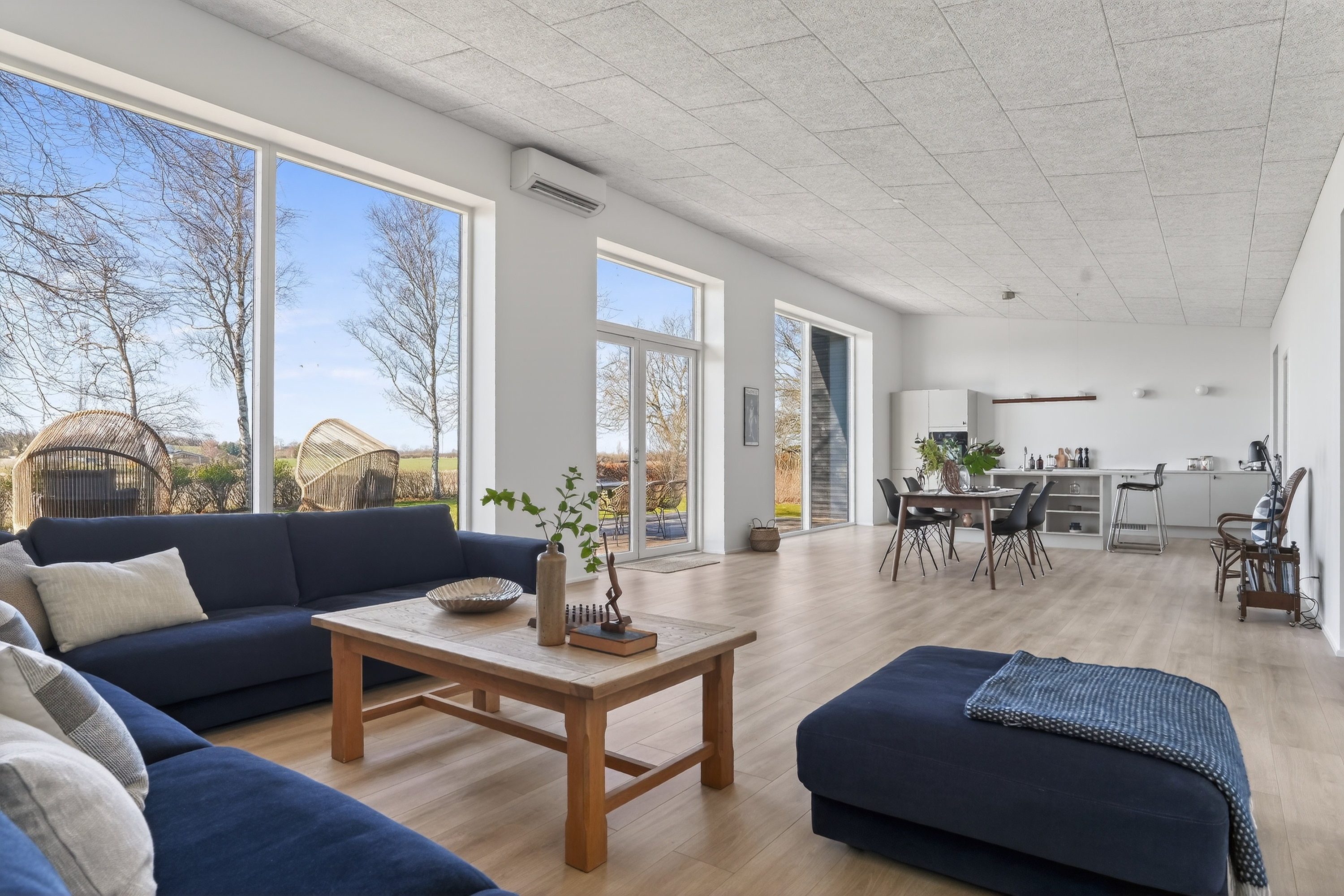 Fremhævet stue billede i fuldskærmstilstand. Billede af Mosesvinget 8, Nyrup, 4500 Nykøbing Sj