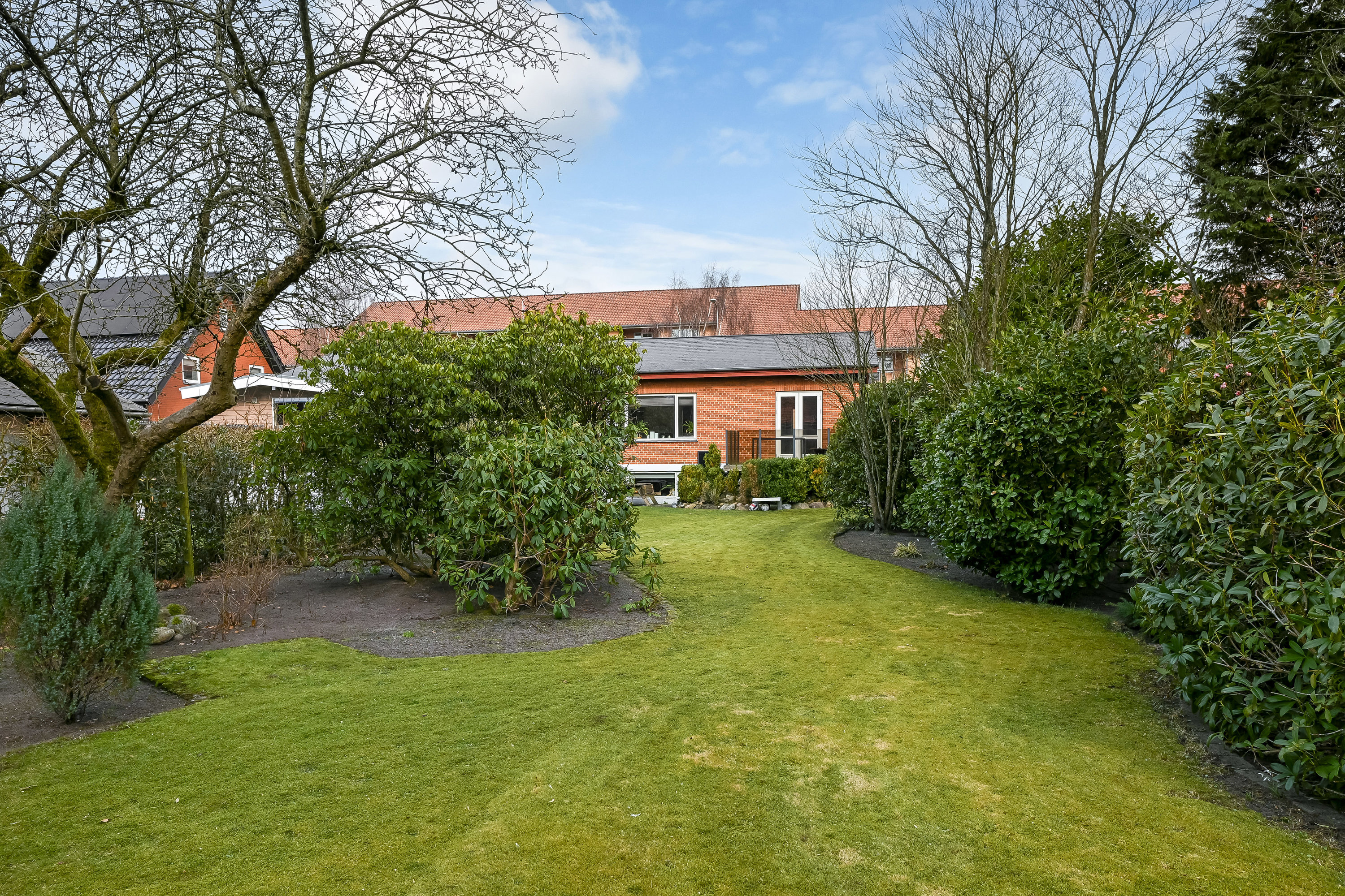 Fremhævet have billede i fuldskærmstilstand. Billede af Østre Alle 8, 7200 Grindsted