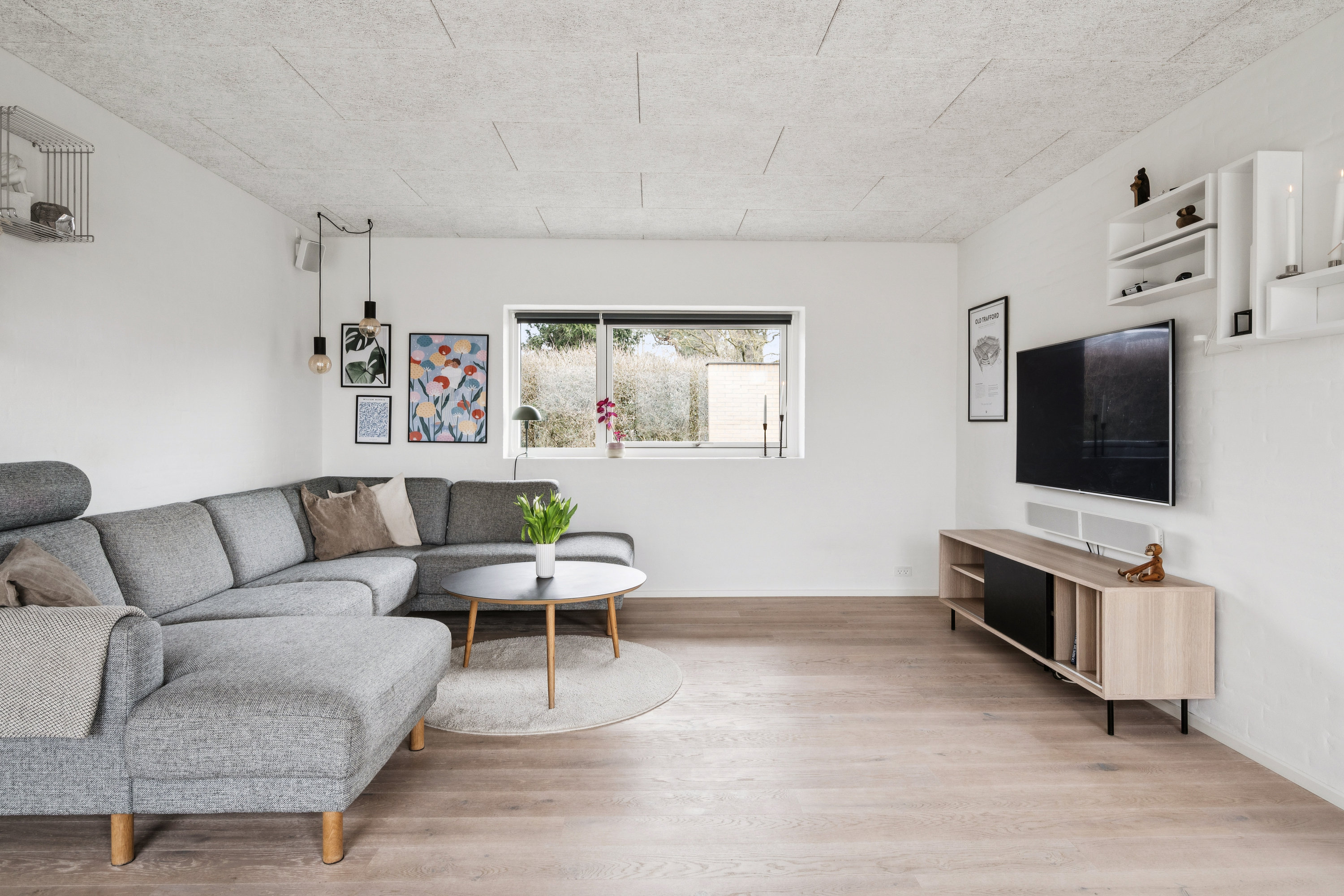 Fremhævet stue billede i fuldskærmstilstand. Billede af Gråstenvej 12, Søften, 8382 Hinnerup