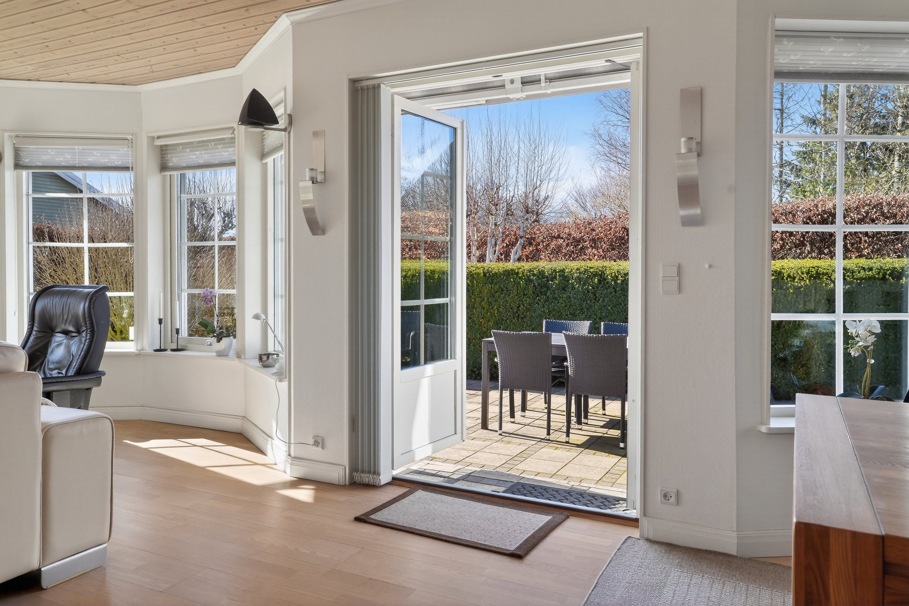 Fremhævet terrasse billede i fuldskærmstilstand. Billede af Klokkelyngen 39, 4573 Højby