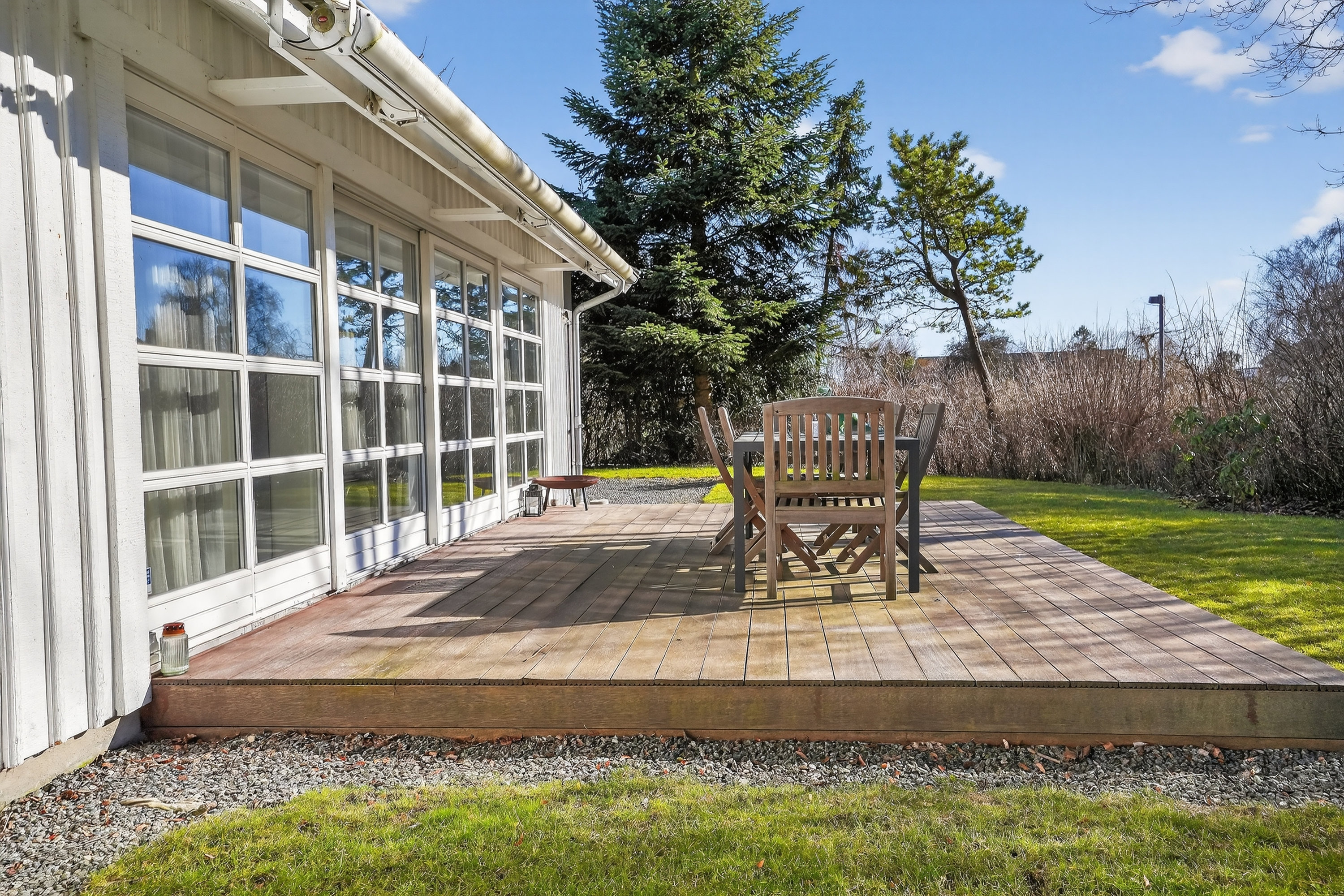 Fremhævet terrasse billede i fuldskærmstilstand. Billede af Båstrupvej 110, 3480 Fredensborg