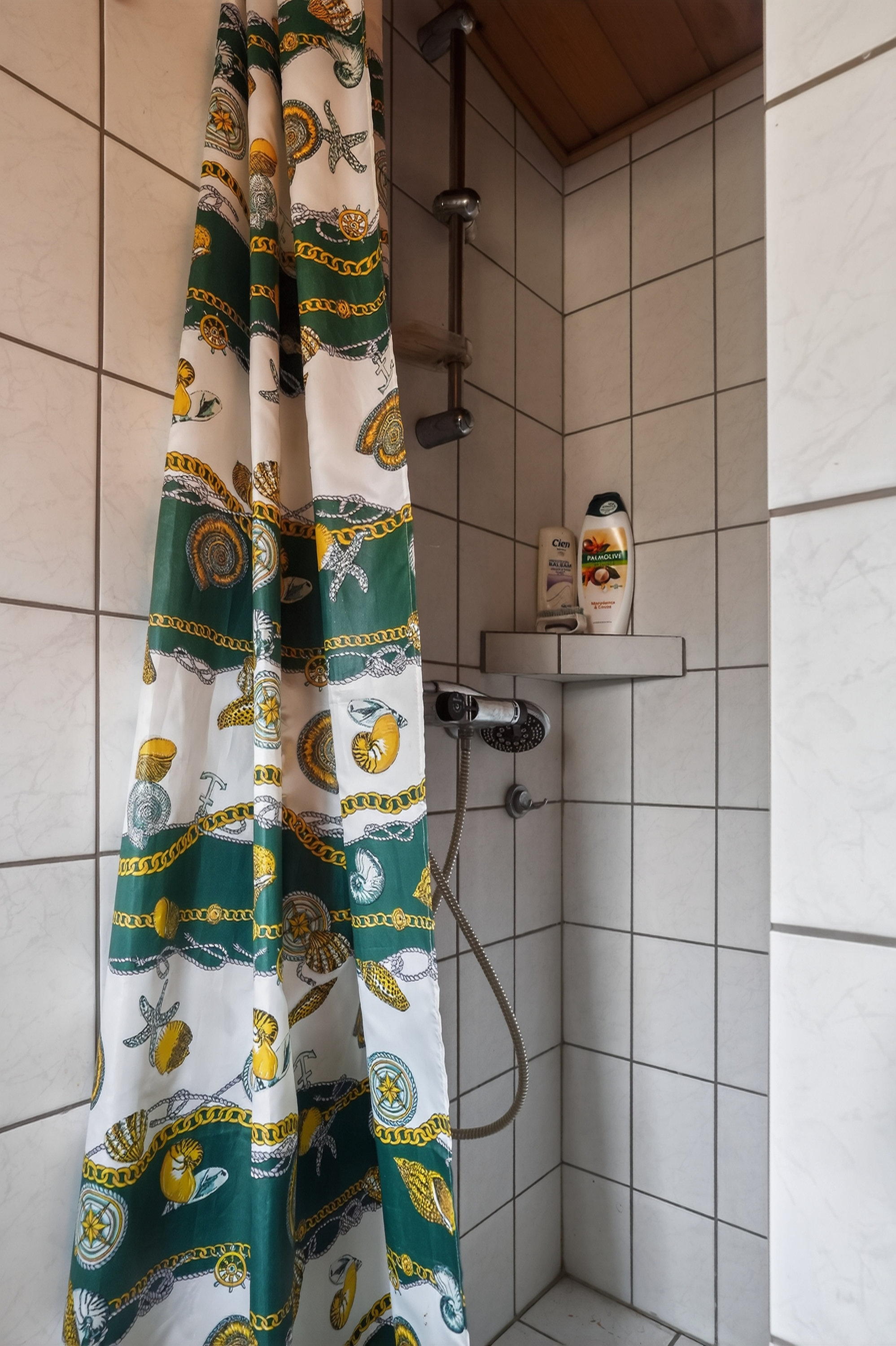 Fremhævet badeværelse billede i fuldskærmstilstand. Billede af Soldalen 30, Nakke, 4500 Nykøbing Sj