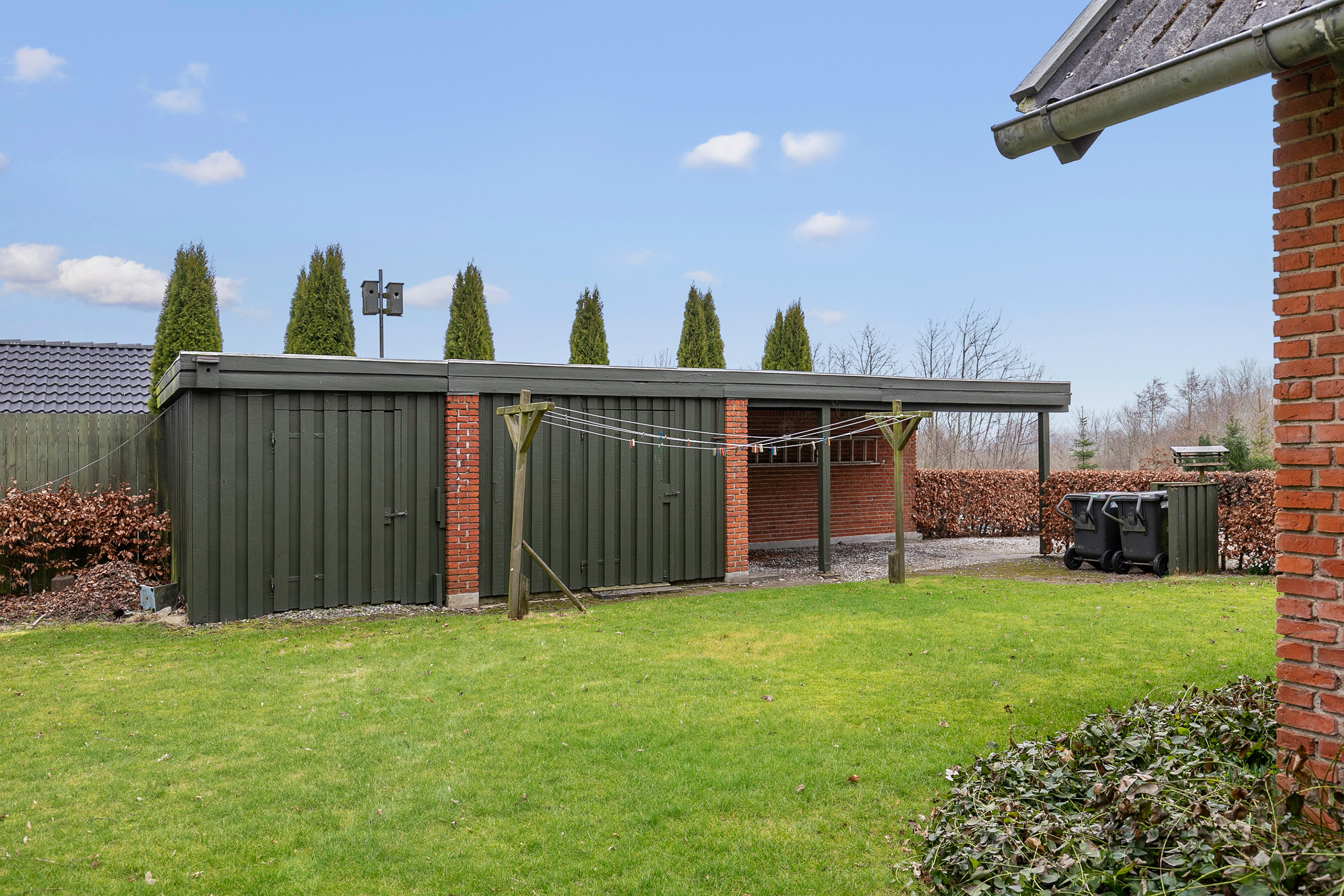 Fremhævet carport billede i fuldskærmstilstand. Billede af Vestergade 57, 9760 Vrå