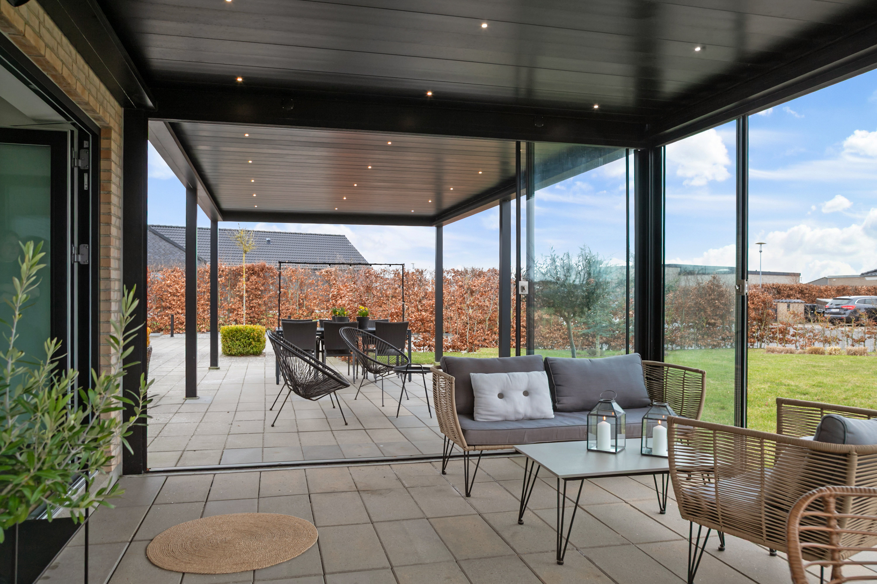 Fremhævet overdækket terrasse billede i fuldskærmstilstand. Billede af Skovparken 8, 9440 Aabybro