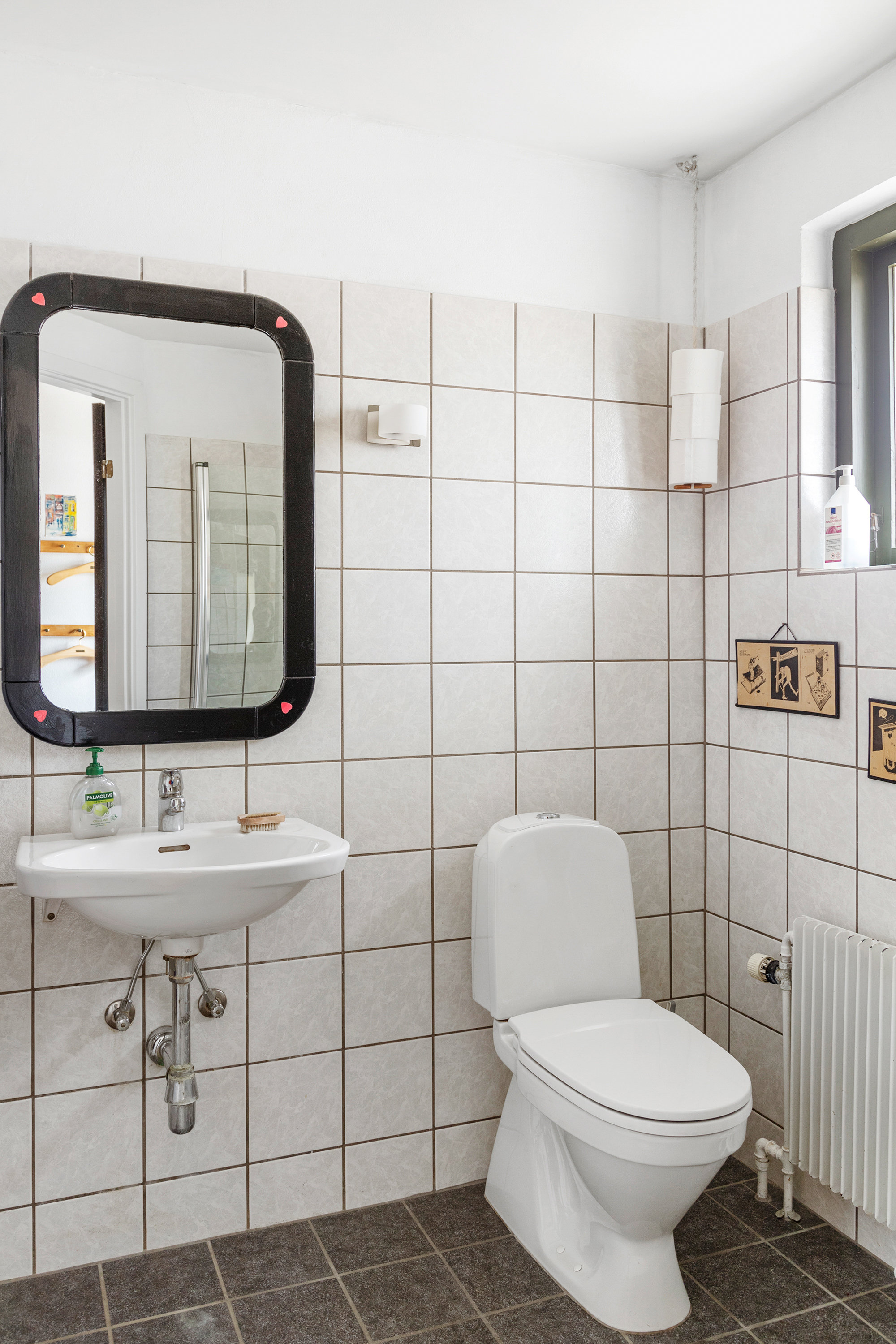 Fremhævet badeværelse billede i fuldskærmstilstand. Billede af Vestergade 57, 9760 Vrå