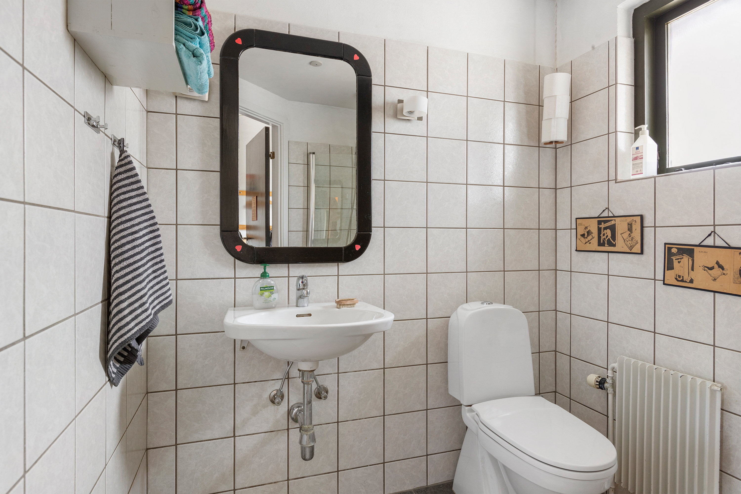 Fremhævet badeværelse billede i fuldskærmstilstand. Billede af Vestergade 57, 9760 Vrå