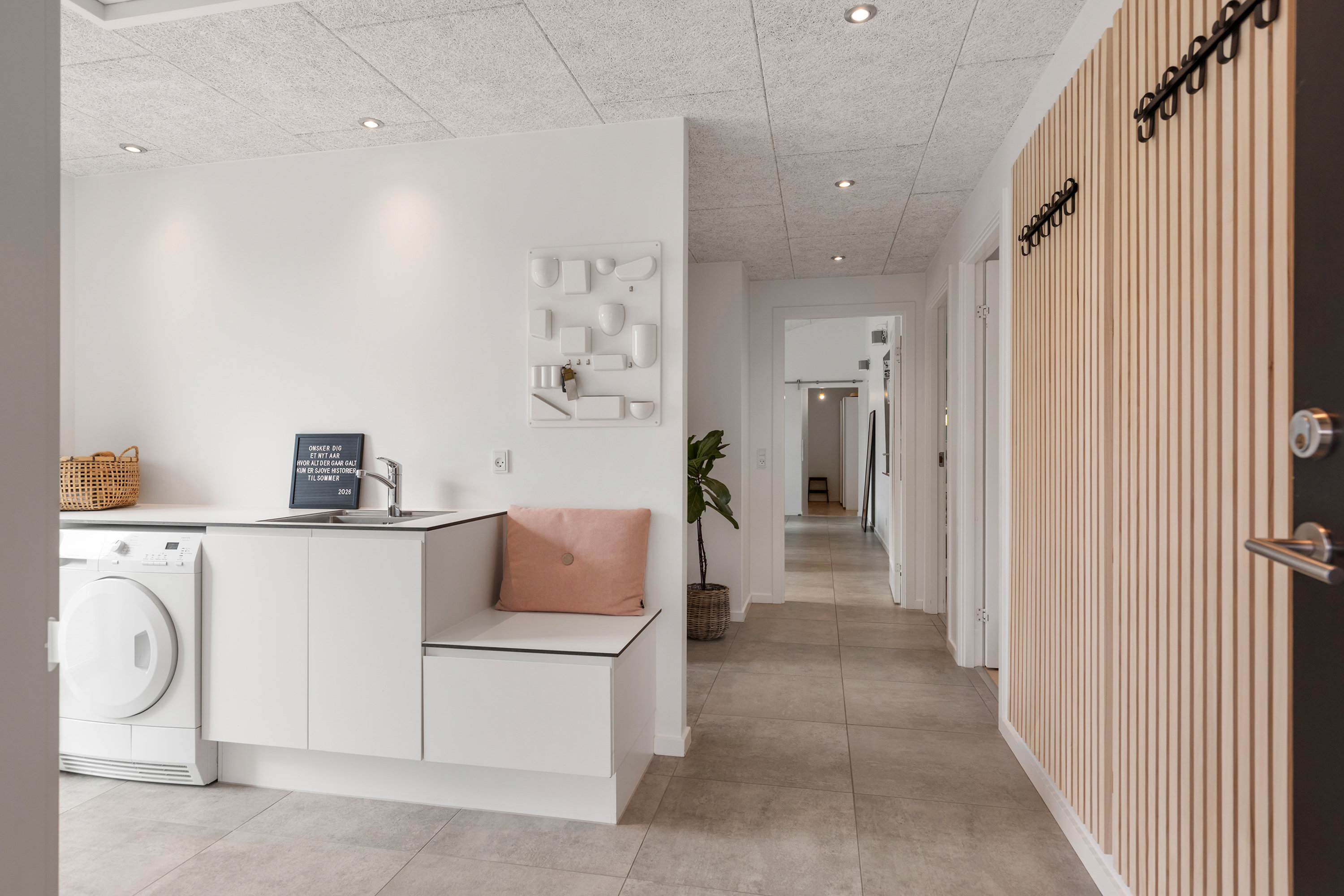 Fremhævet entré billede i fuldskærmstilstand. Billede af Skovparken 8, 9440 Aabybro