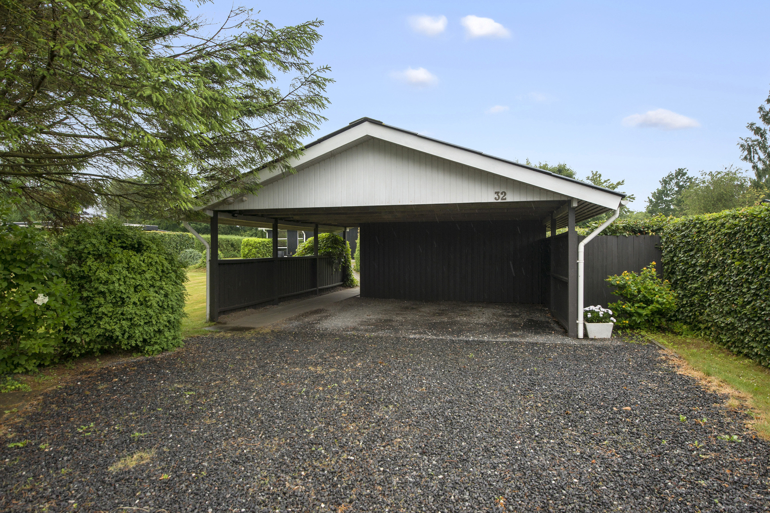 Fremhævet ejendommen billede i fuldskærmstilstand. Billede af Spongsvej 32, Dyngby Strand, 8300 Odder