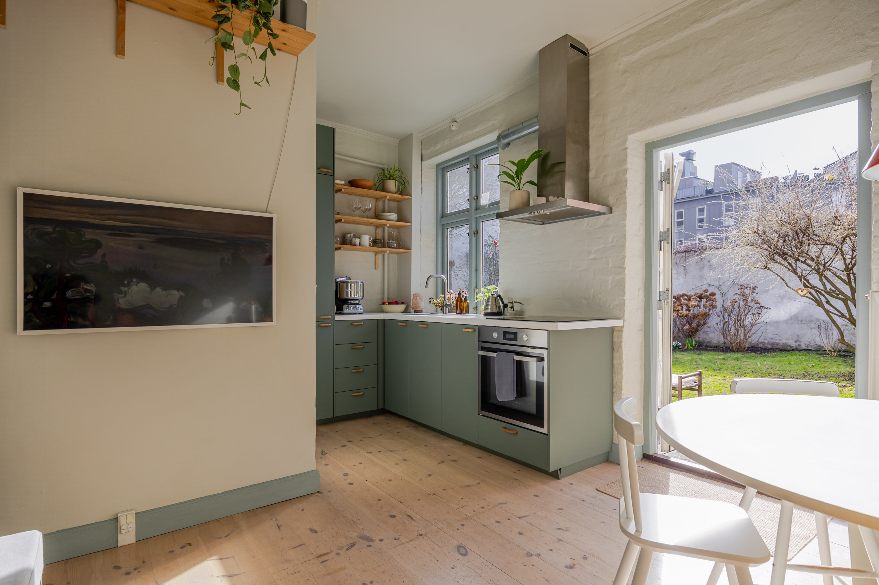 Fremhævet andet billede i fuldskærmstilstand. Billede af Brofogedvej 14A, st.. th., 2400 København NV