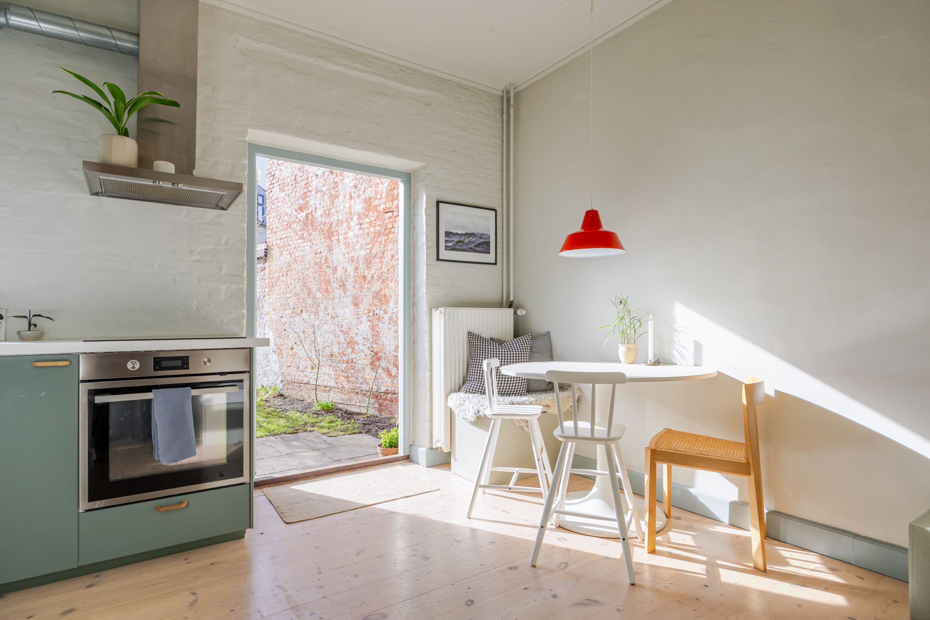 Fremhævet andet billede i fuldskærmstilstand. Billede af Brofogedvej 14A, st.. th., 2400 København NV