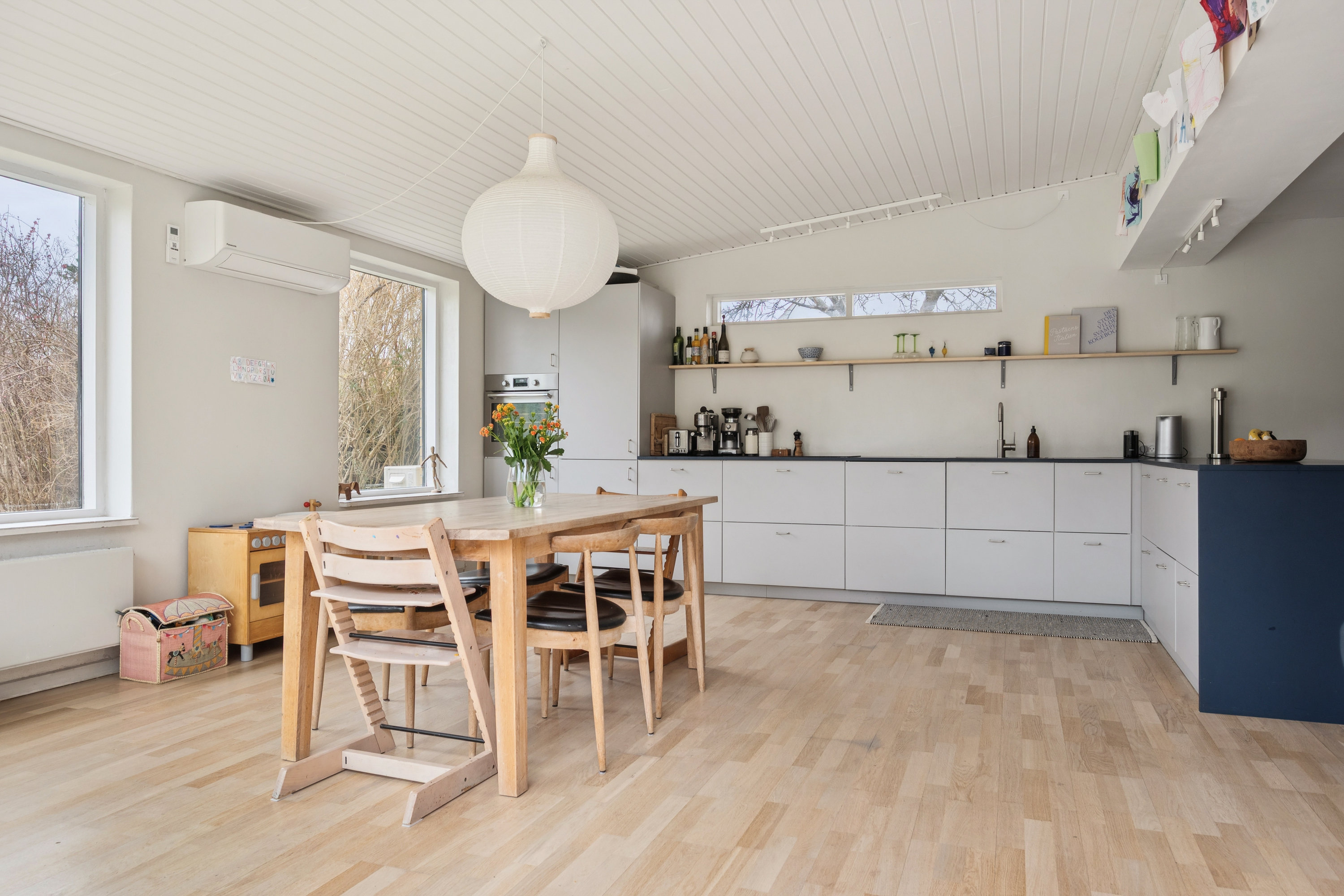 Fremhævet køkken billede i fuldskærmstilstand. Billede af Bygmarken 12, Mørdrup, 3060 Espergærde