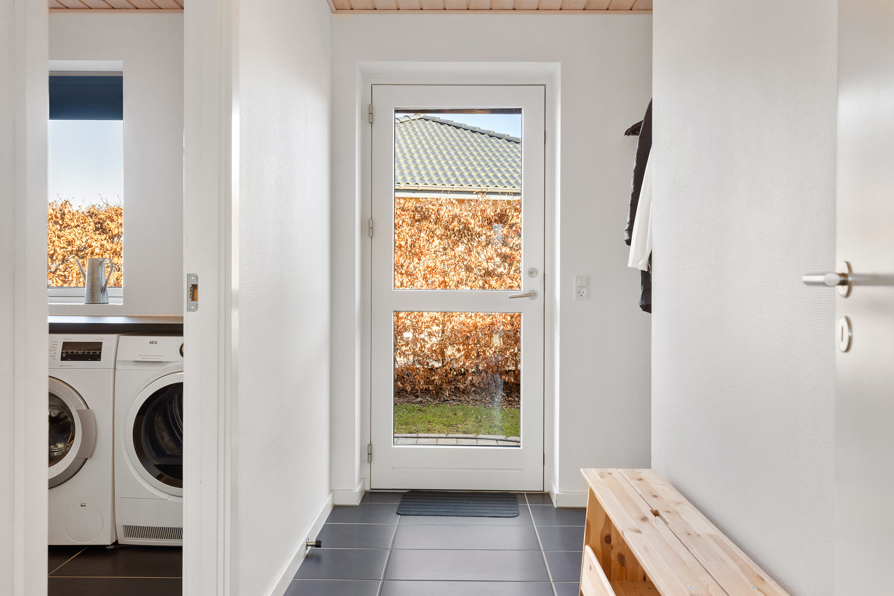 Fremhævet entré billede i fuldskærmstilstand. Billede af Golfhaven 8, 9900 Frederikshavn