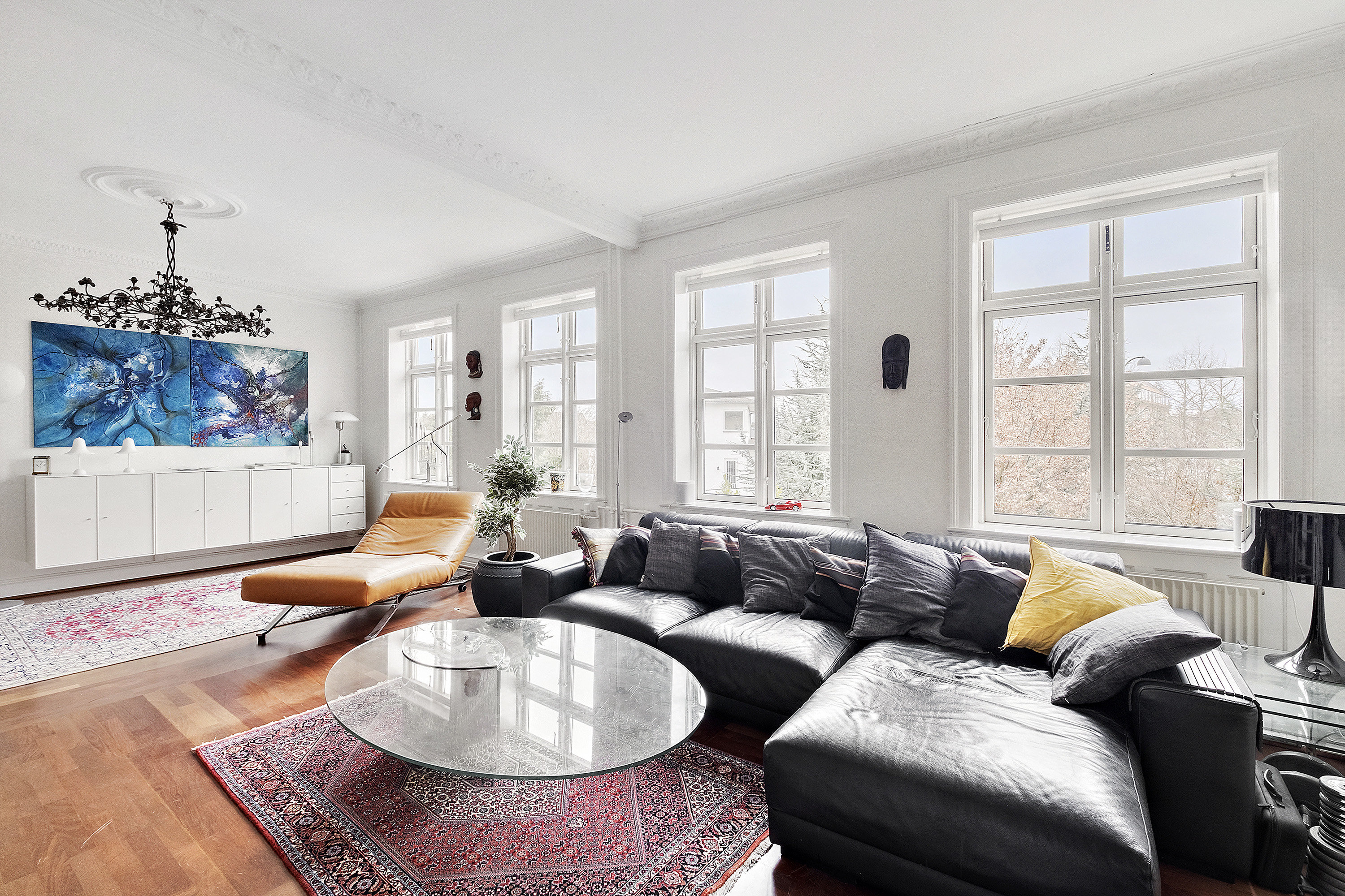 Fremhævet stue billede i fuldskærmstilstand. Billede af Teglgårdsvej 51, 1. tv., 2920 Charlottenlund