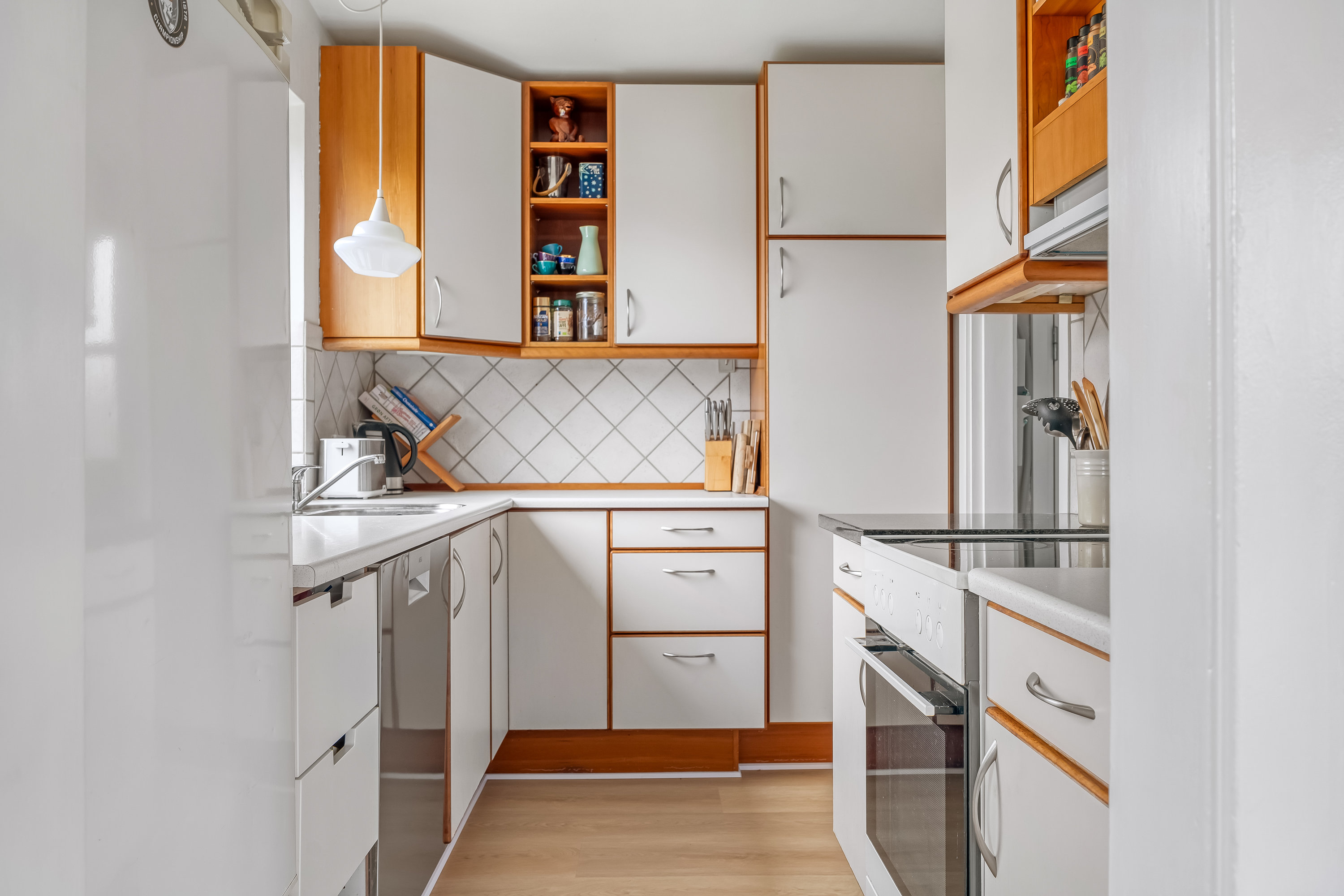 Fremhævet køkken billede i fuldskærmstilstand. Billede af Skovledet 138, 3400 Hillerød