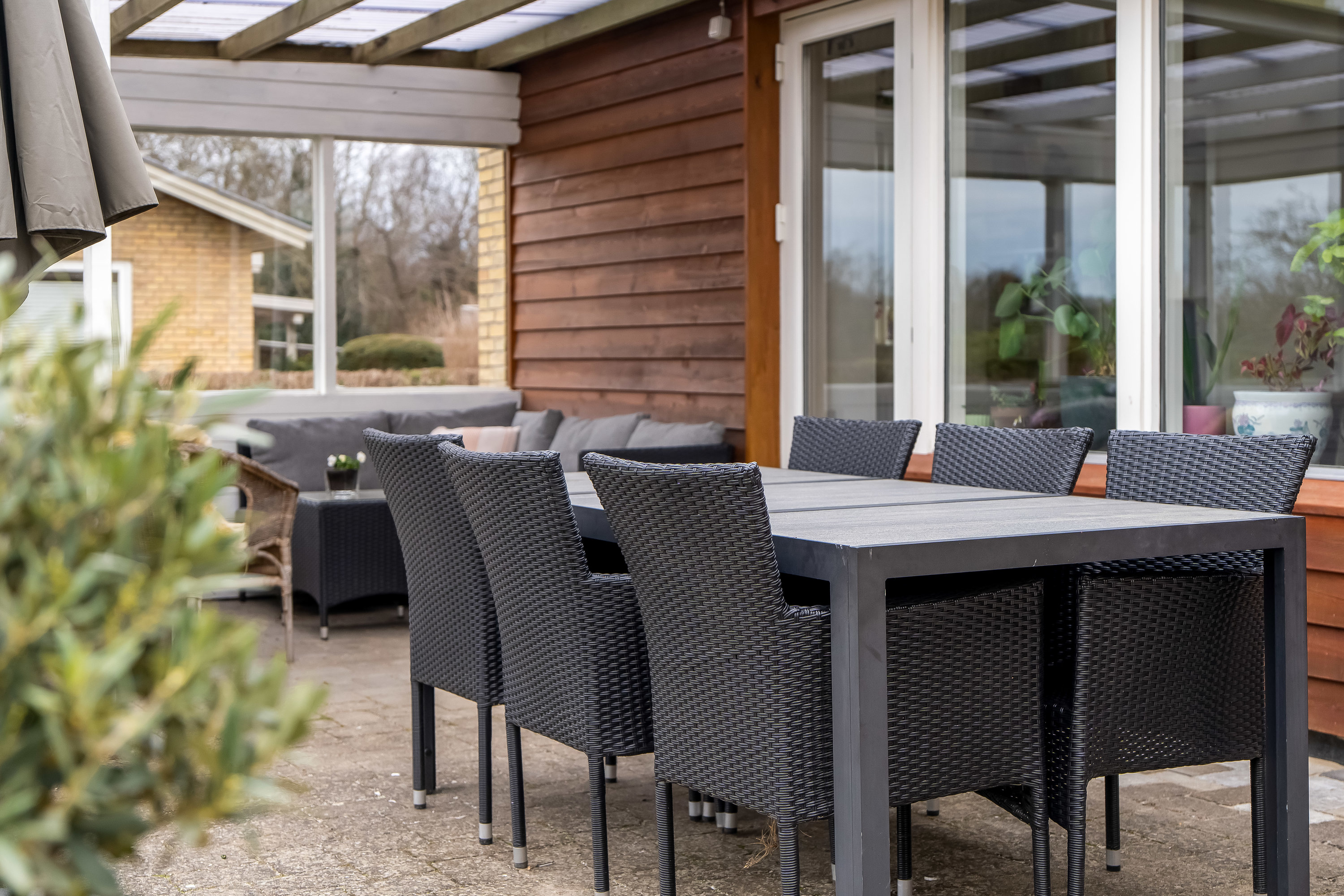 Fremhævet terrasse billede i fuldskærmstilstand. Billede af Skovledet 138, 3400 Hillerød