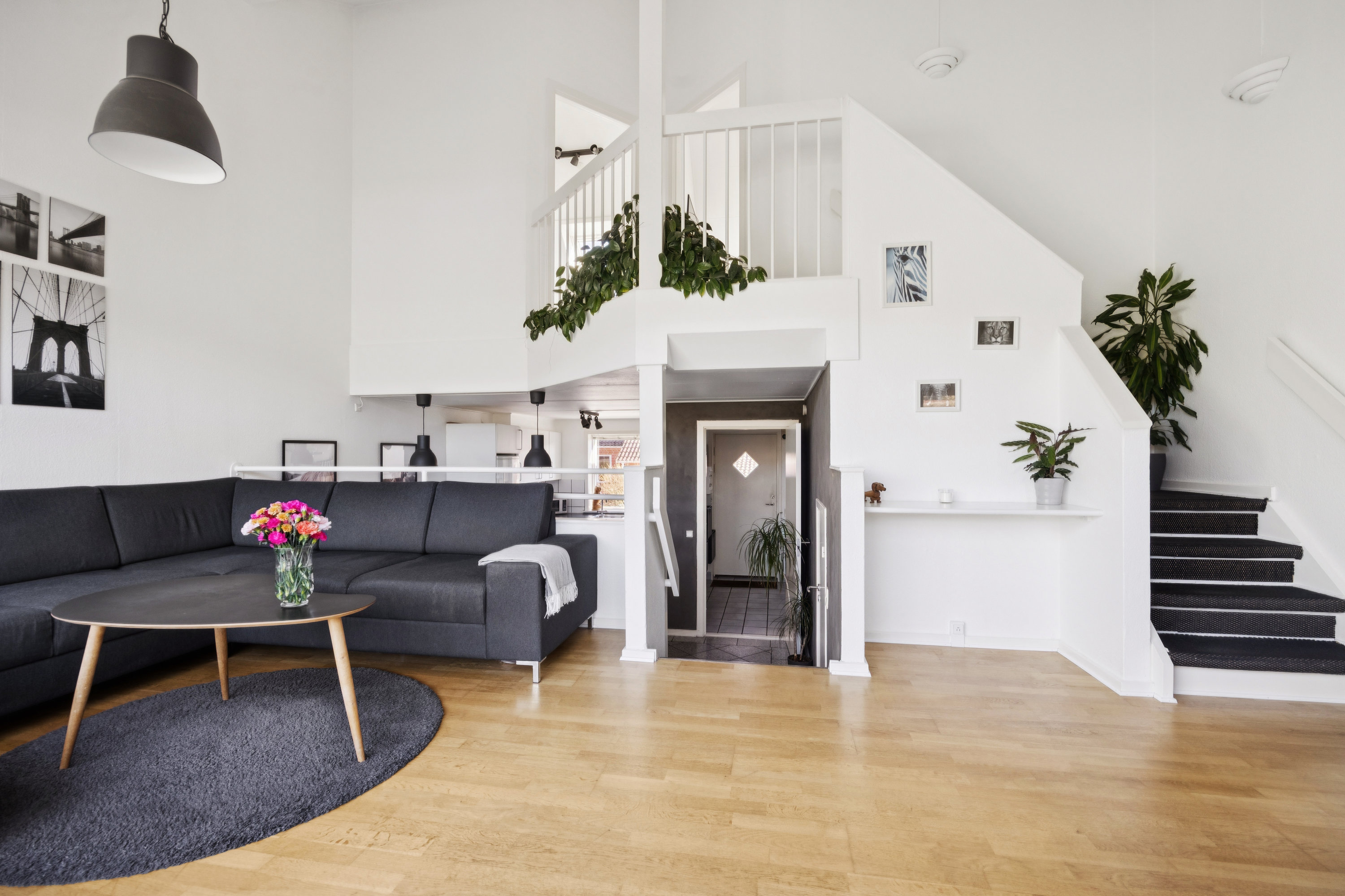 Fremhævet stue billede i fuldskærmstilstand. Billede af Ravndalen 9, 9310 Vodskov