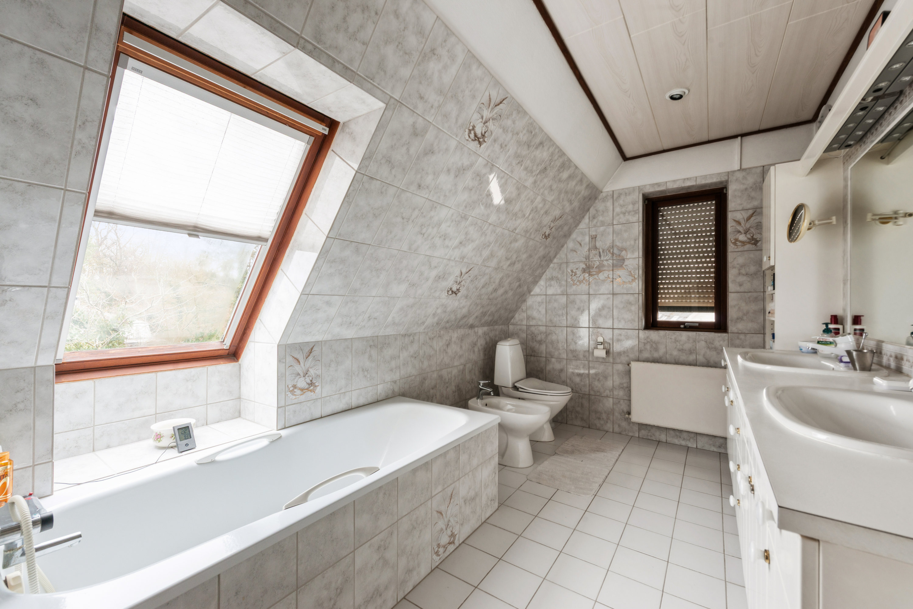 Fremhævet badeværelse billede i fuldskærmstilstand. Billede af Olsbæk Strandvej 56A, 2670 Greve